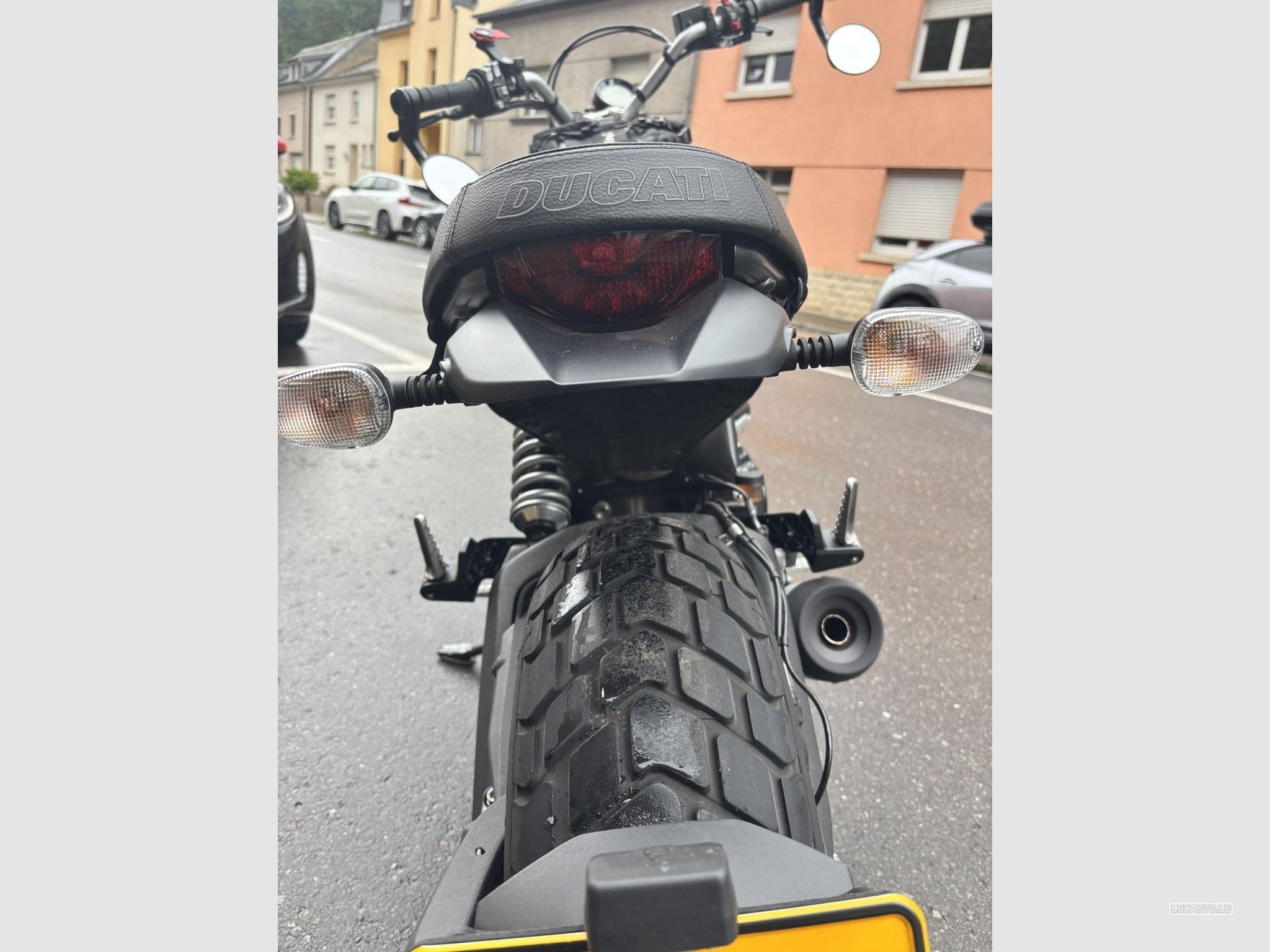 Ducati Scrambler Icon Dark (2020) - Foto 8