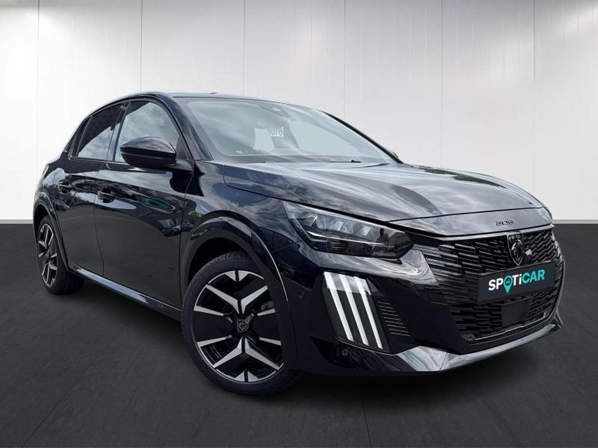 Peugeot 208 II & e- GT Line (2024) - Photo 3