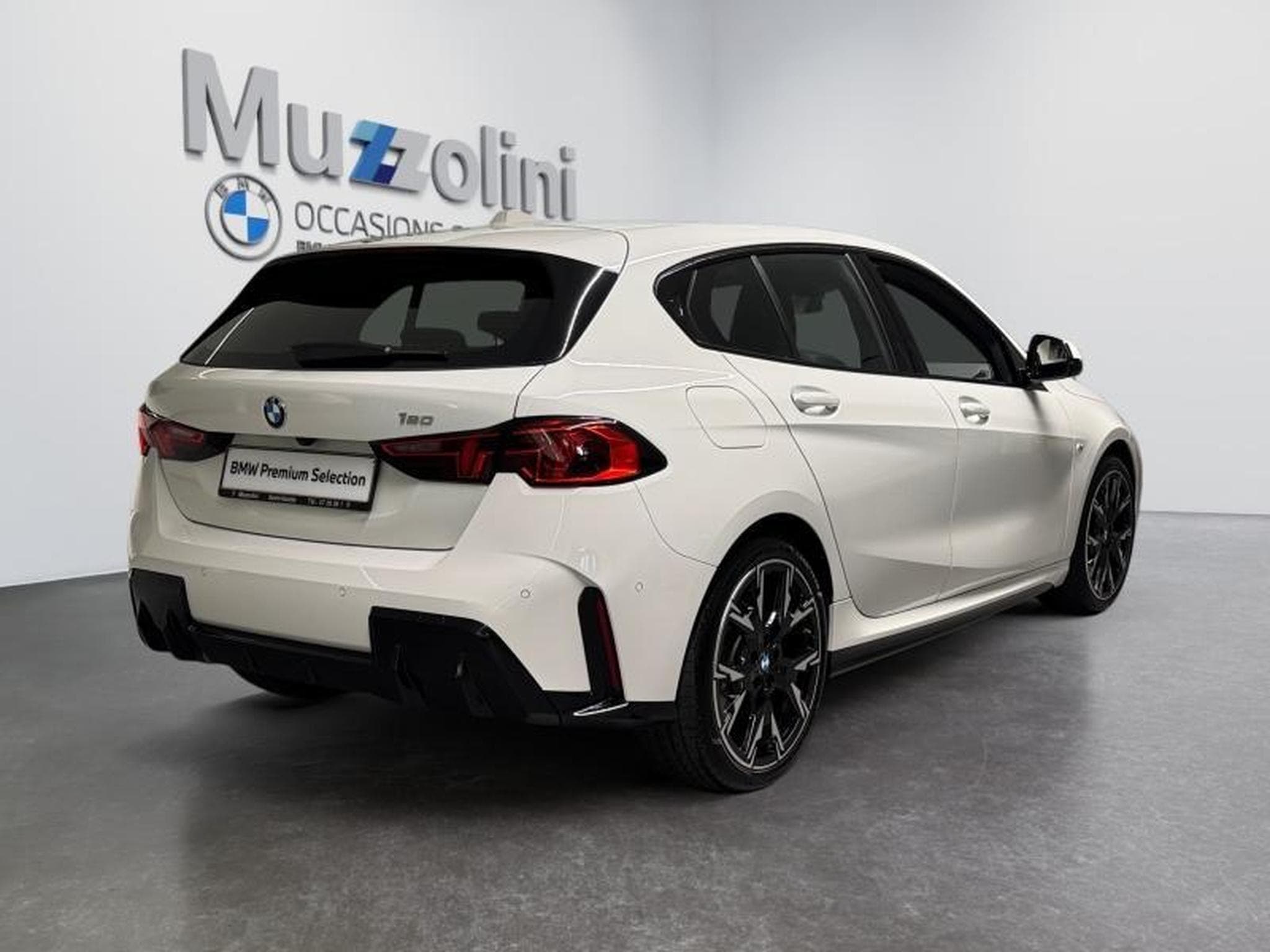 BMW 120 120i (2024) - Foto 2