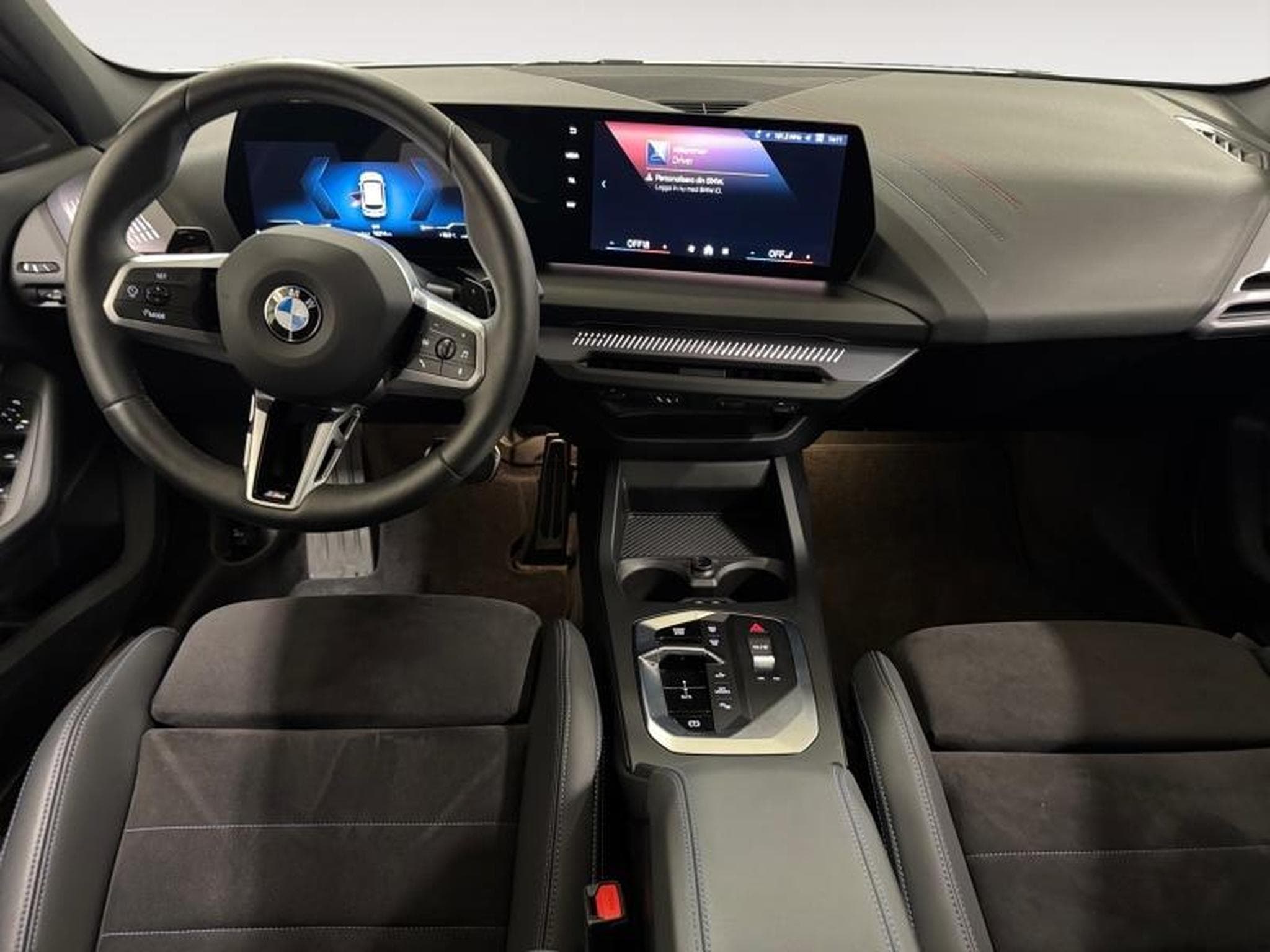 BMW 120 120i (2024) - Foto 6