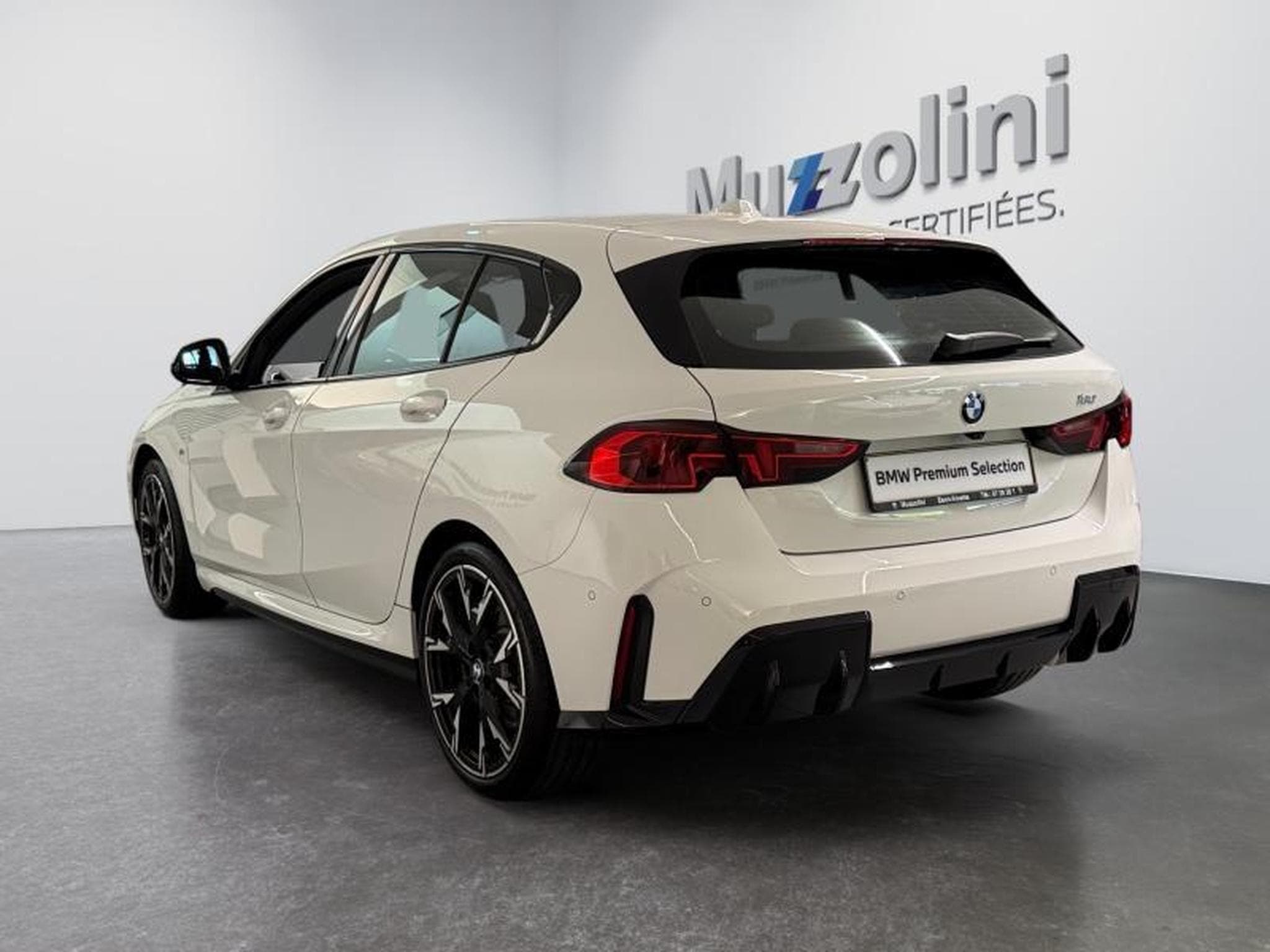 BMW 120 120i (2024) - Foto 8