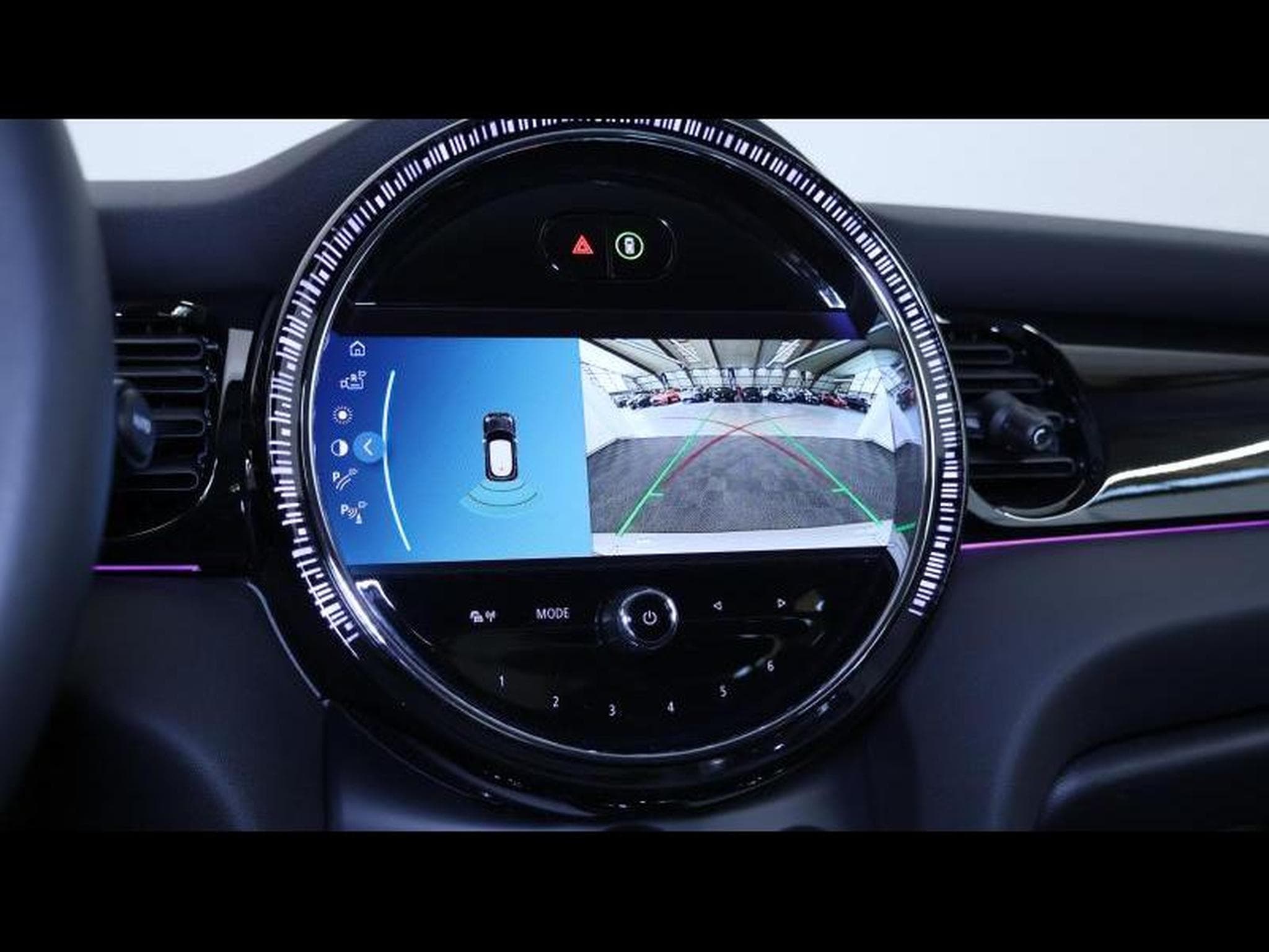 MINI Cooper Experience 2.0 178 Steptronic (2023) - Foto 16