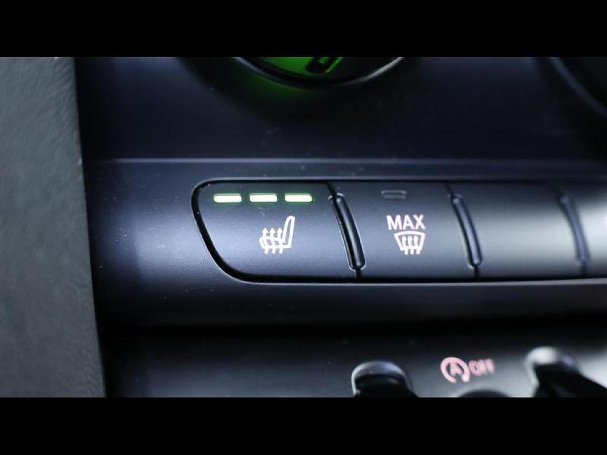 MINI Cooper Experience 2.0 178 Steptronic (2023) - Foto 18