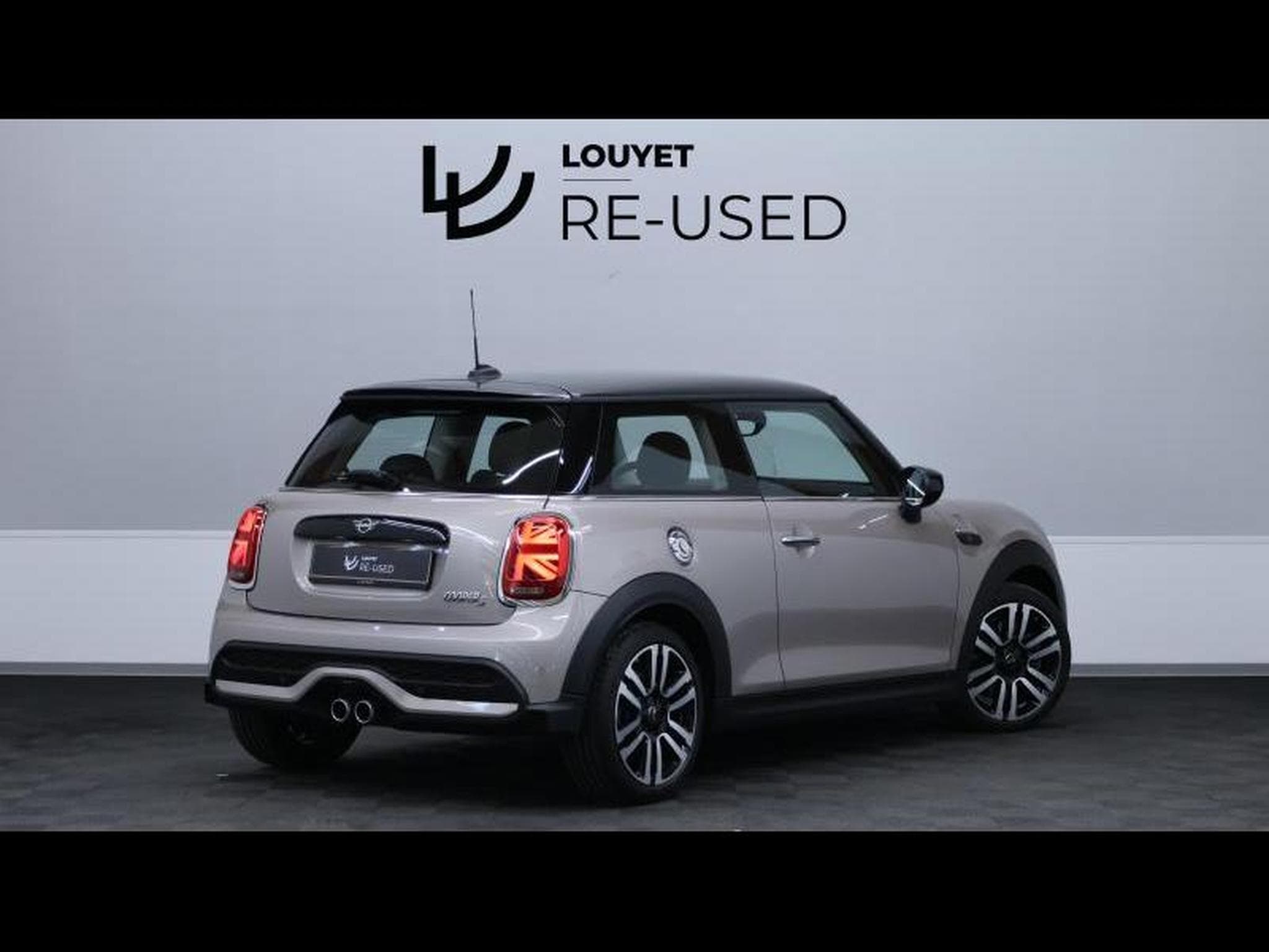 MINI Cooper Experience 2.0 178 Steptronic (2023) - Foto 4