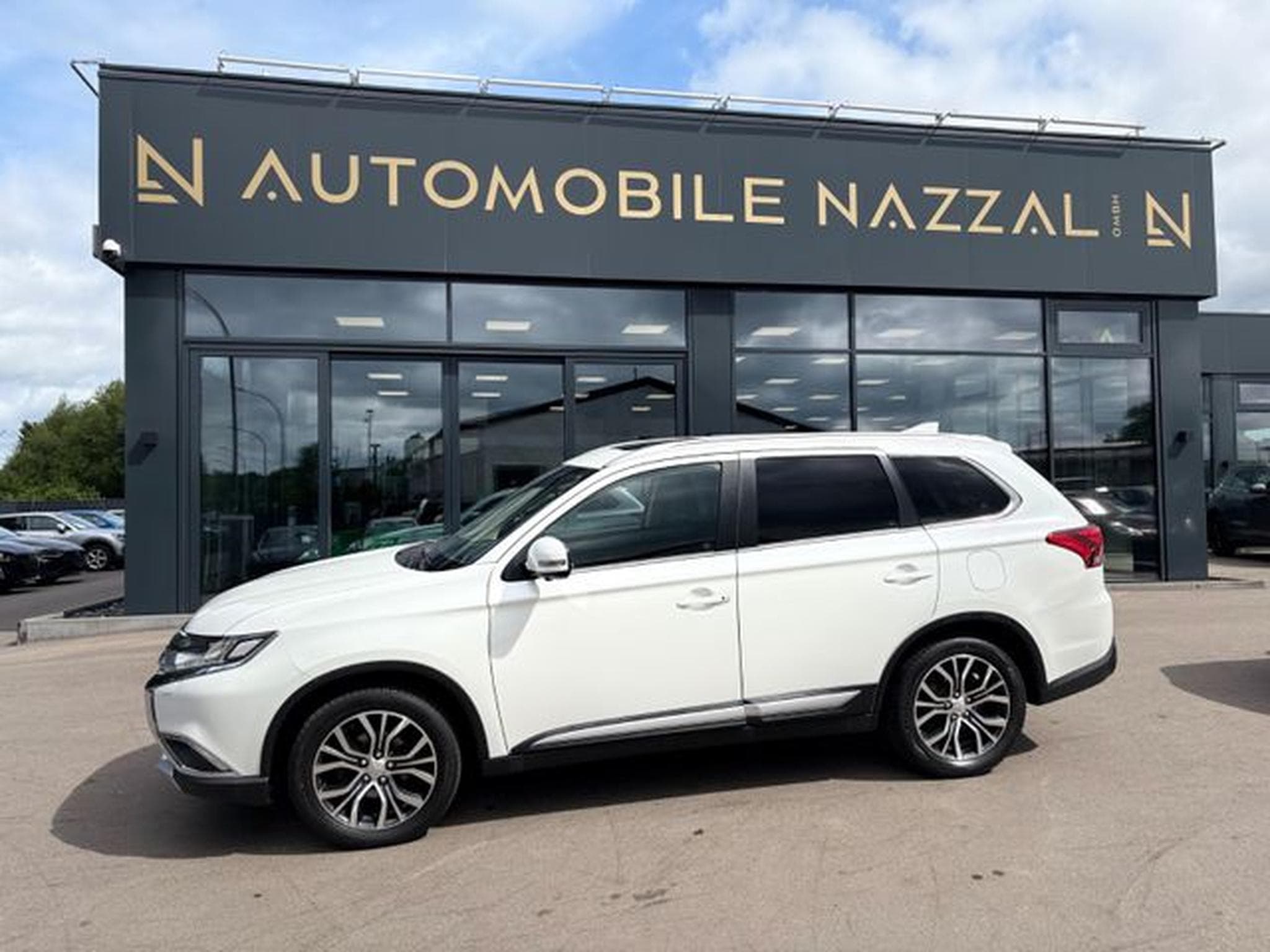 Mitsubishi Outlander OUTLANDER EDITION 7 SITZER* EL.SD*VOLL-LEDER*LED (2018) - Foto 10