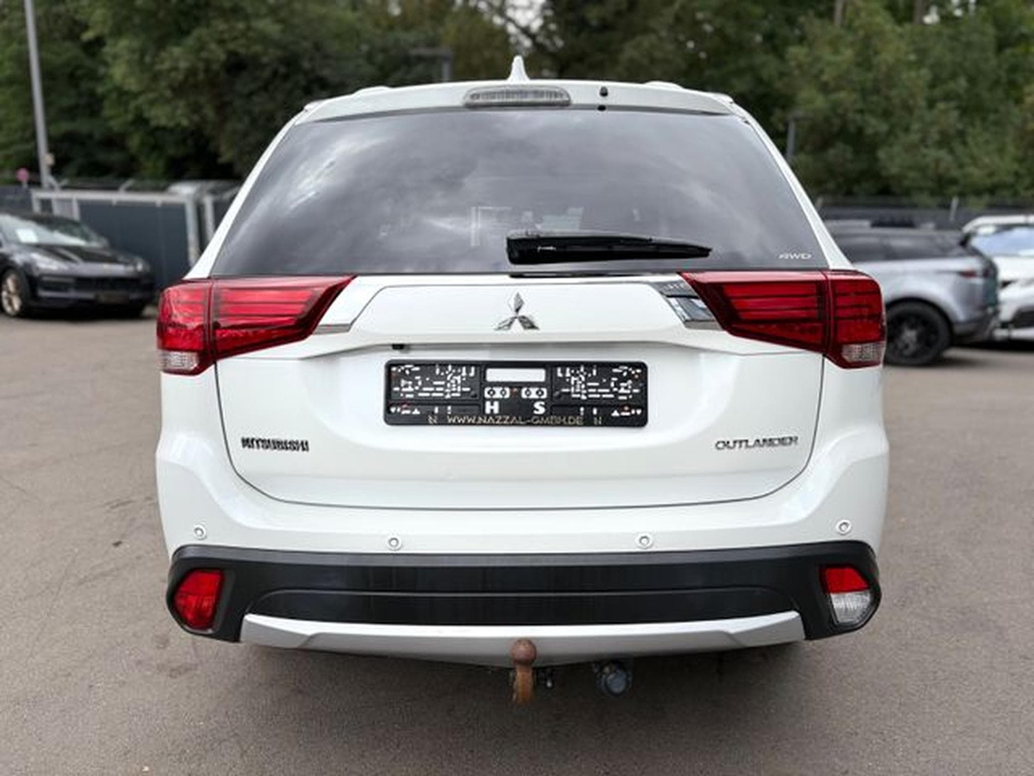 Mitsubishi Outlander OUTLANDER EDITION 7 SITZER* EL.SD*VOLL-LEDER*LED (2018) - Foto 8