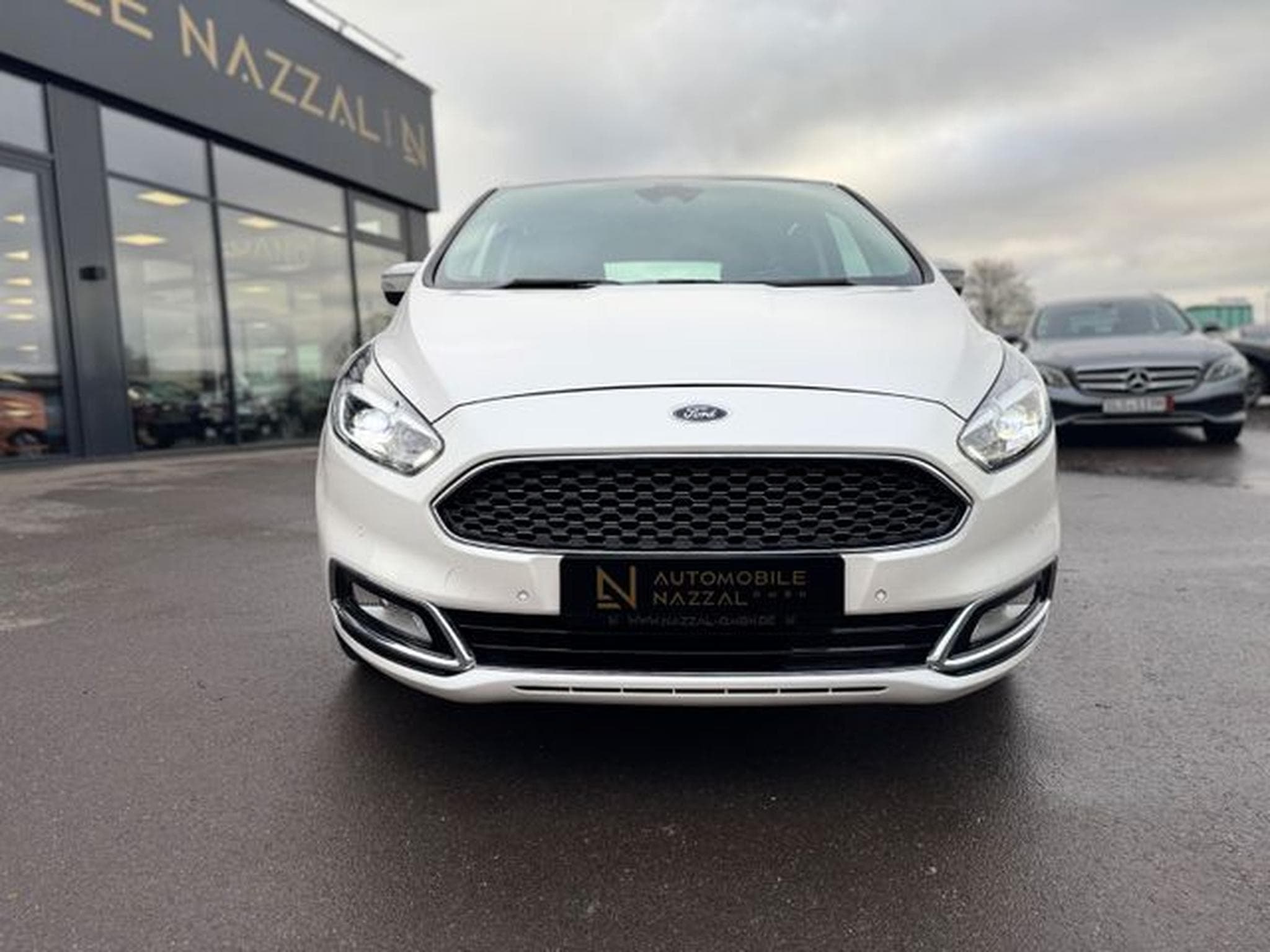 Ford S-Max S-MAX VIGNALE*AUT.*VOLL-LED*KAMERA*PANORAMA*SONY (2017) - Foto 3