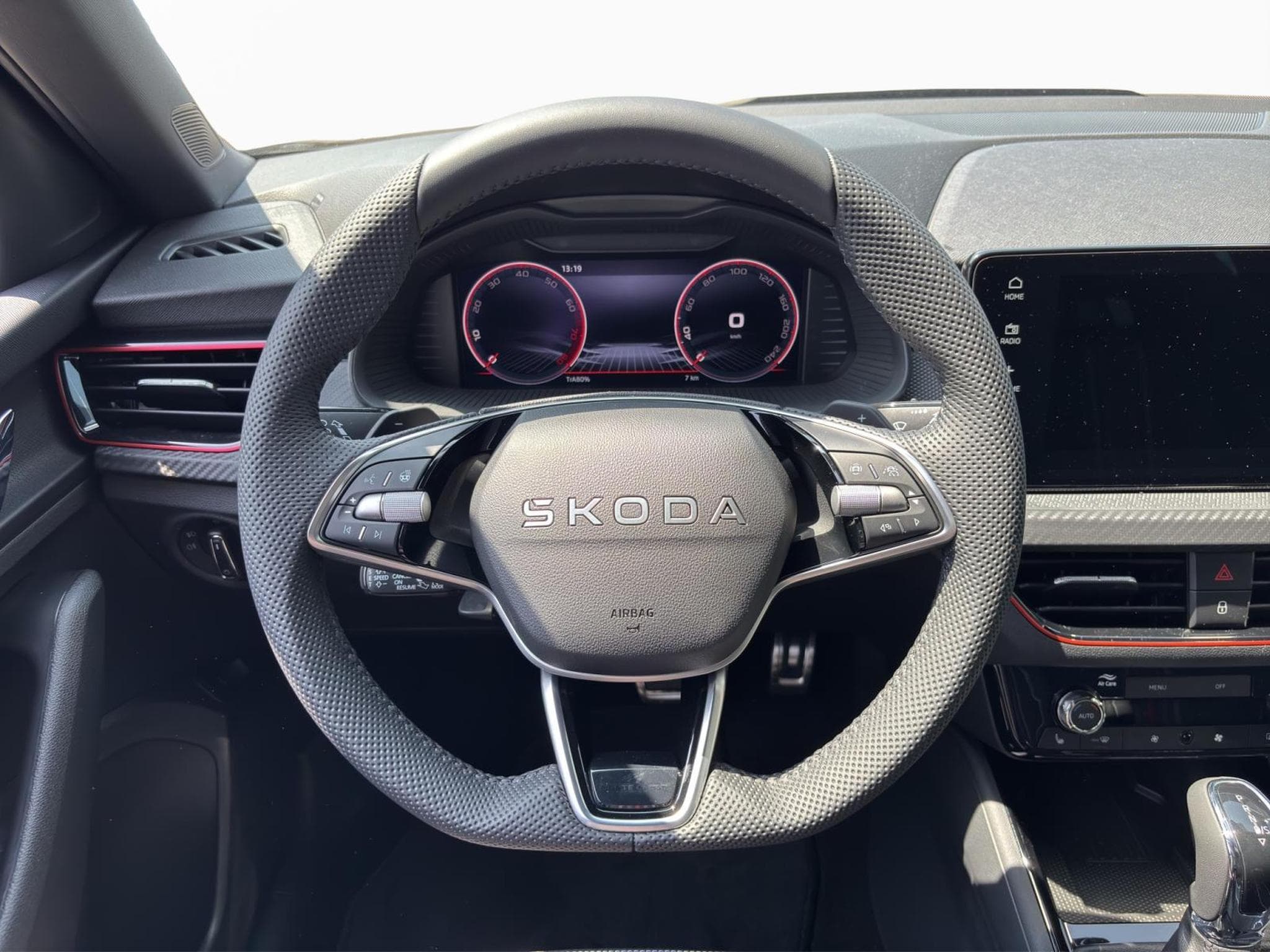 Skoda Kamiq Monte Carlo (2025) - Photo 9