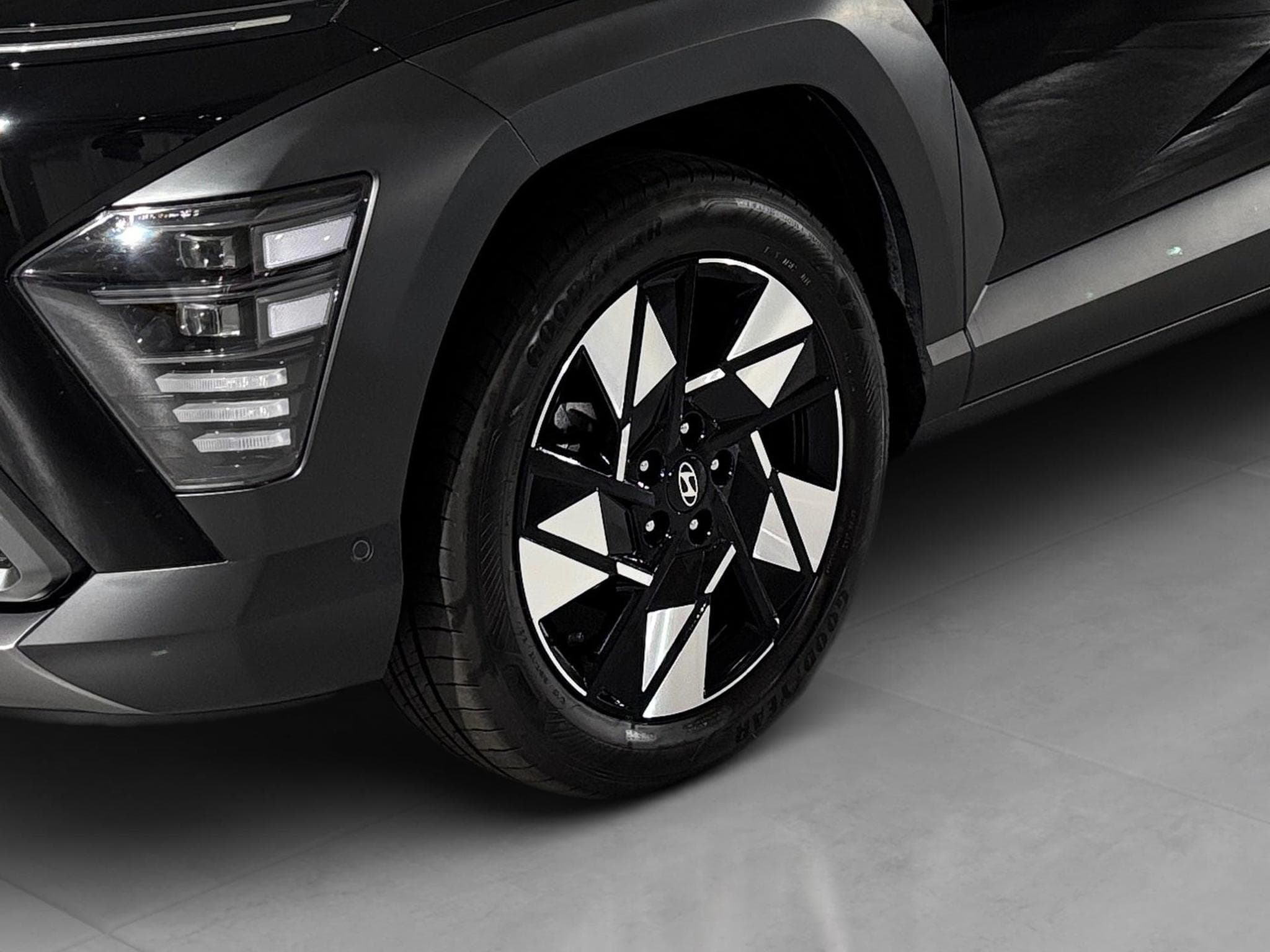 Hyundai Kona 1.6 SHINE (2025) - Foto 22