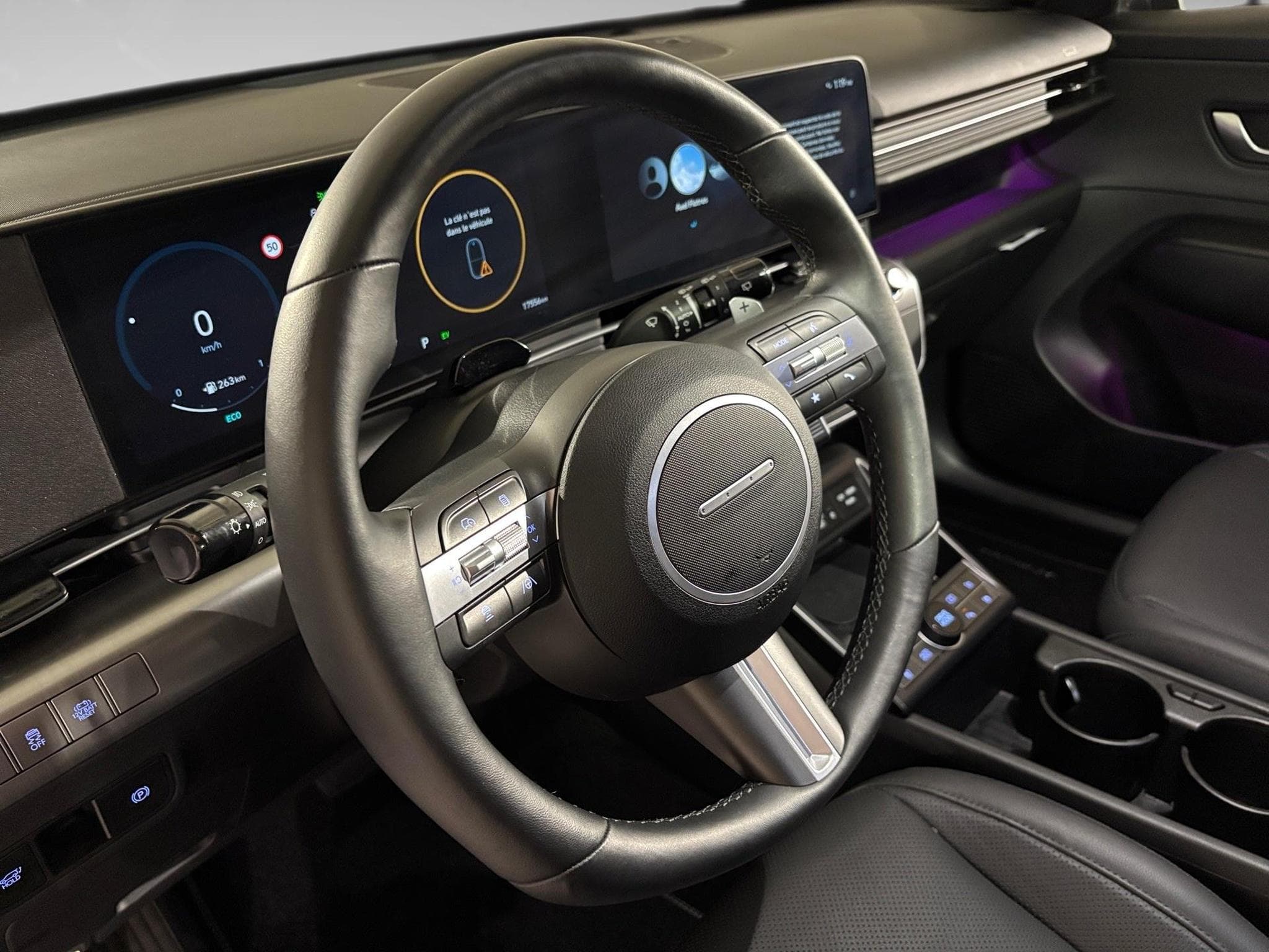 Hyundai Kona 1.6 SHINE (2025) - Foto 8