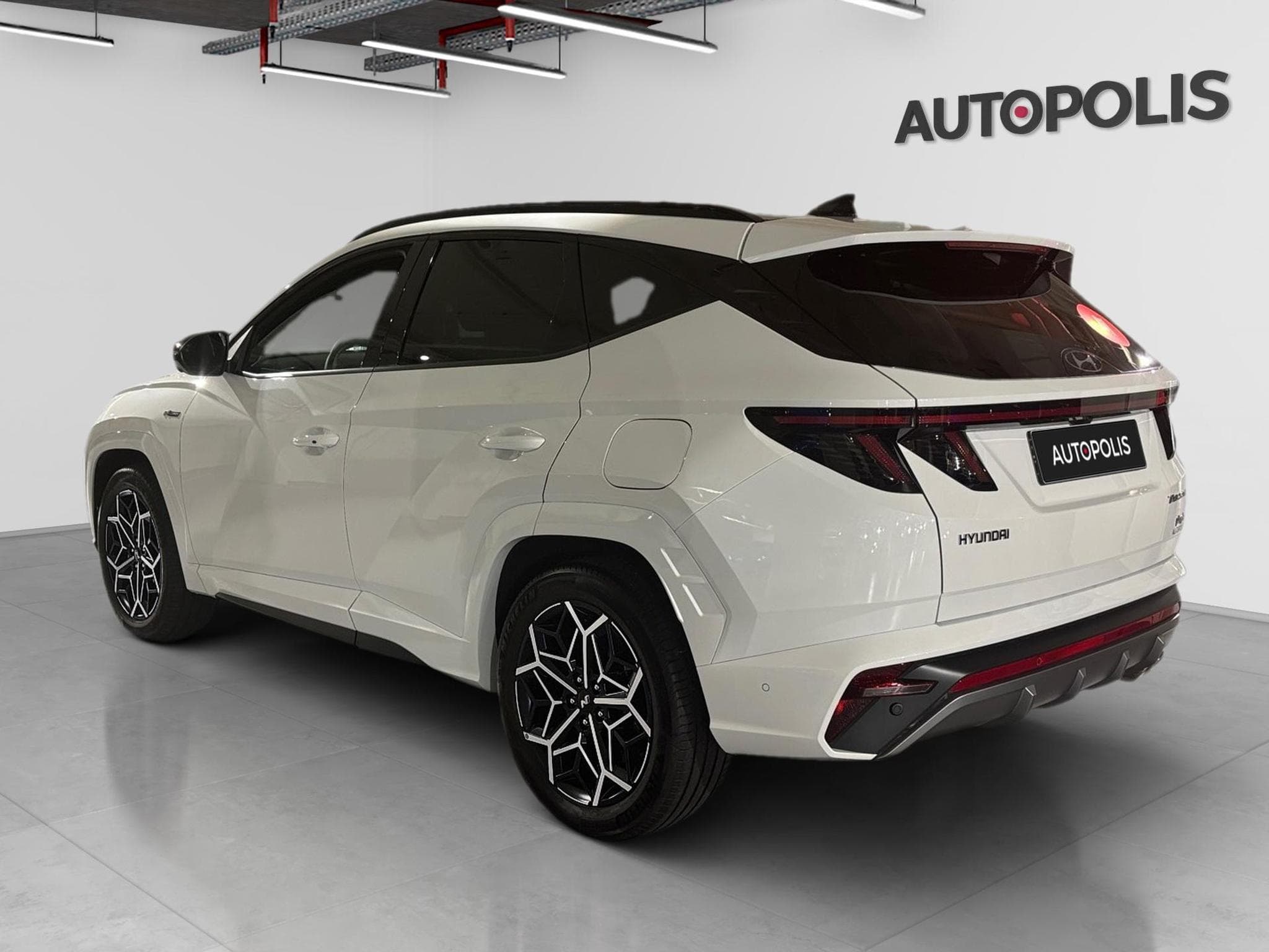 Hyundai Tucson 1.6 N LINE PLUG IN HYBRID (2025) - Photo 13