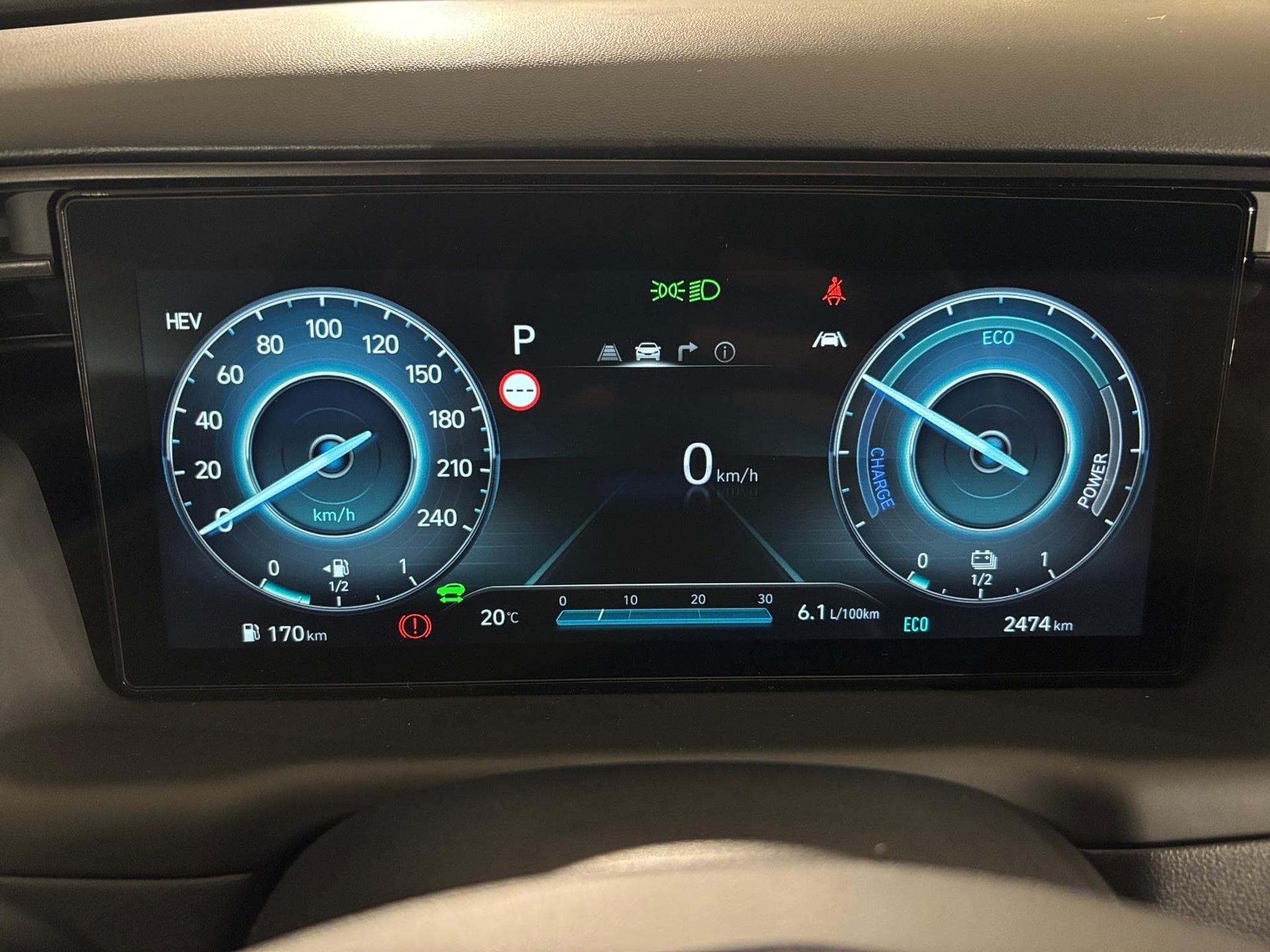 Hyundai Tucson 1.6 N LINE PLUG IN HYBRID (2025) - Photo 2
