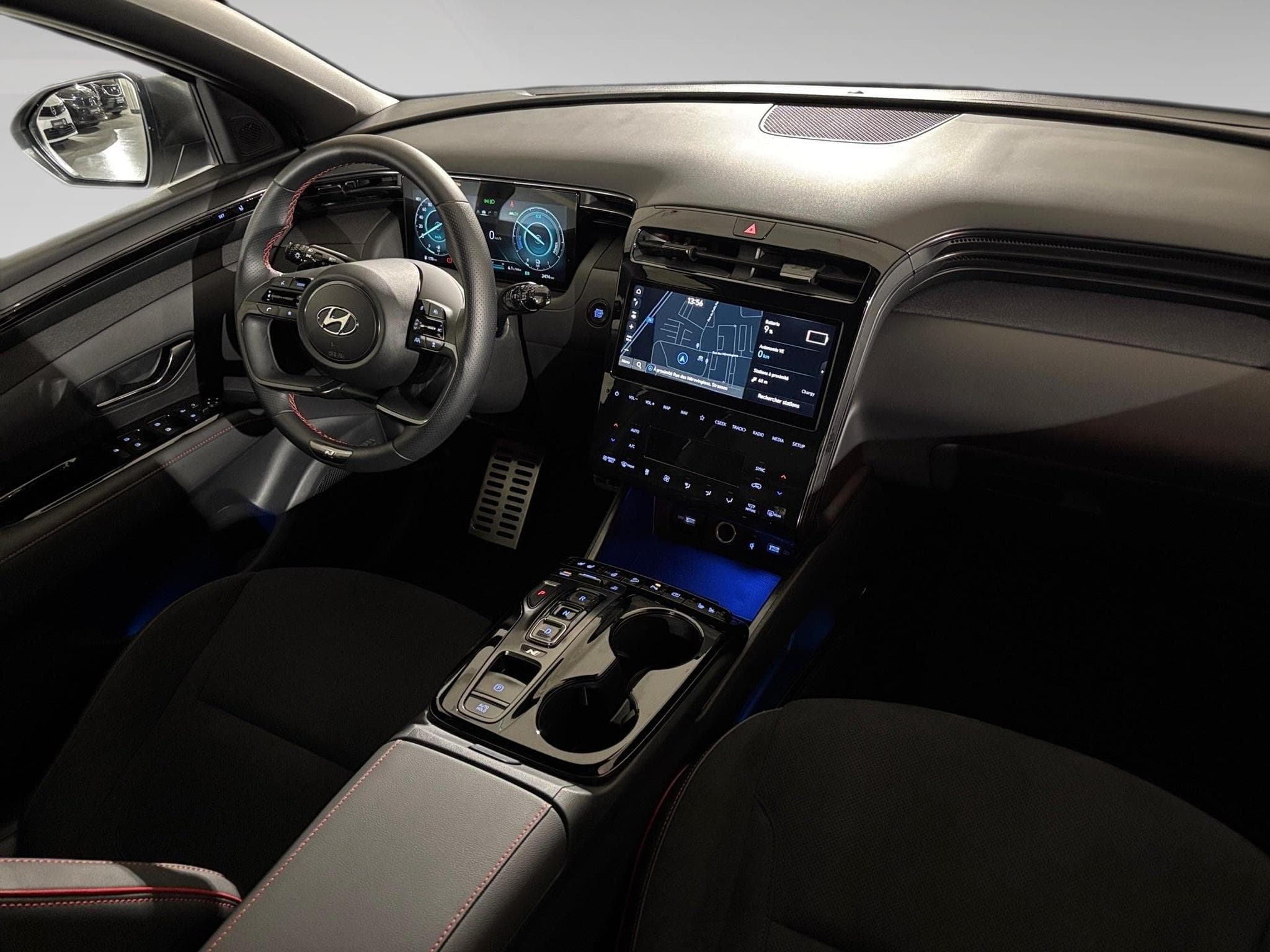 Hyundai Tucson 1.6 N LINE PLUG IN HYBRID (2025) - Photo 6