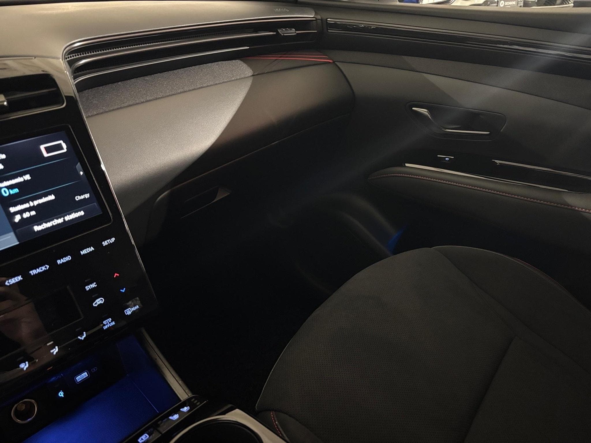 Hyundai Tucson 1.6 N LINE PLUG IN HYBRID (2025) - Photo 9