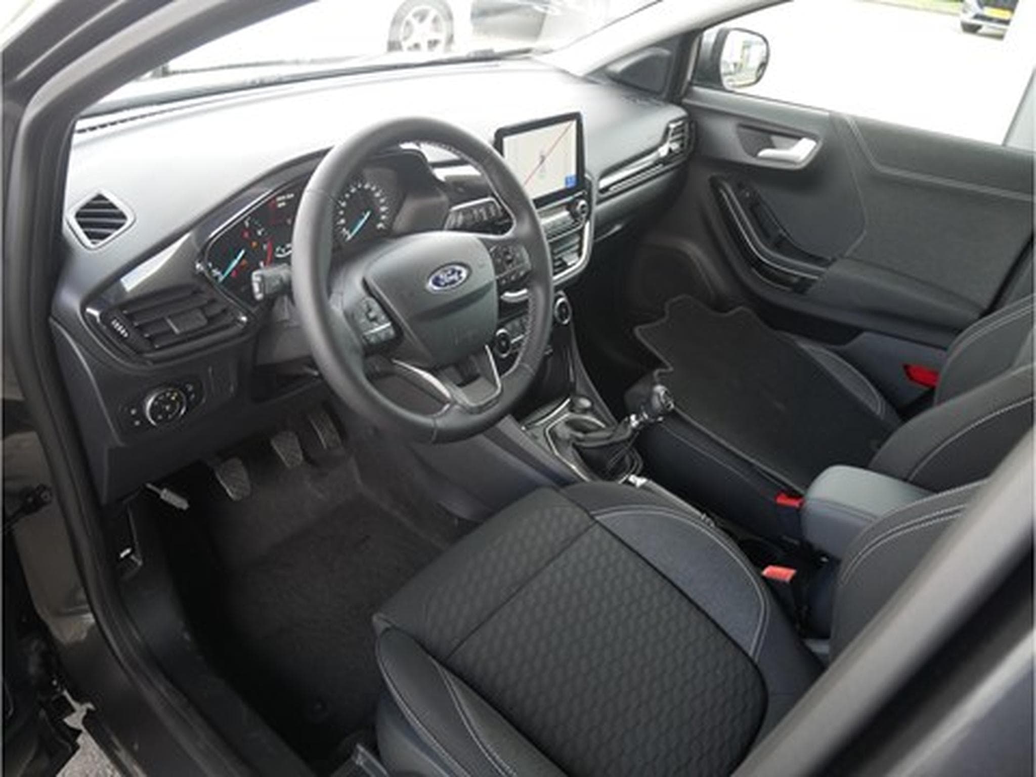 Ford Puma Titanium 1.0i EcoBoost mHEV 125ps / 92kW M6 (2023) - Foto 7