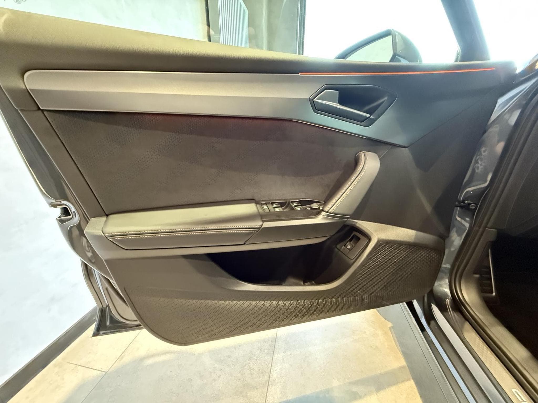 Cupra Leon VZ (2025) - Foto 5