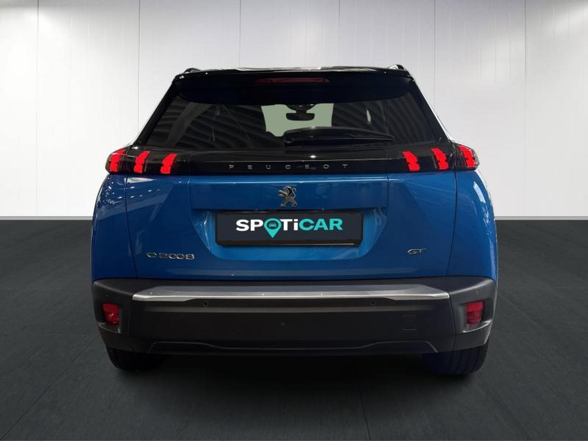 Peugeot 2008 II GT (2021) - Photo 5
