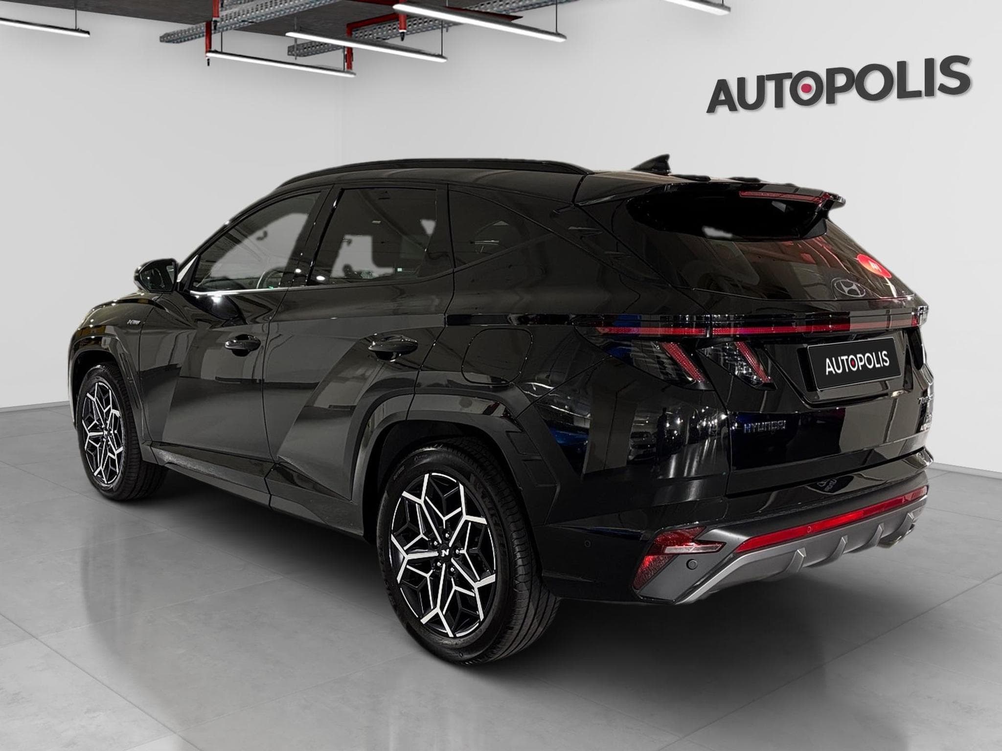 Hyundai Tucson 1.6 N LINE PLUG IN HYBRID (2025) - Photo 13