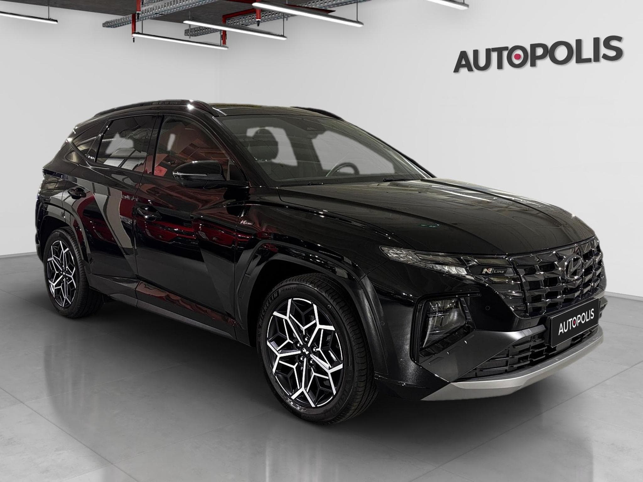 Hyundai Tucson 1.6 N LINE PLUG IN HYBRID (2025) - Photo 19