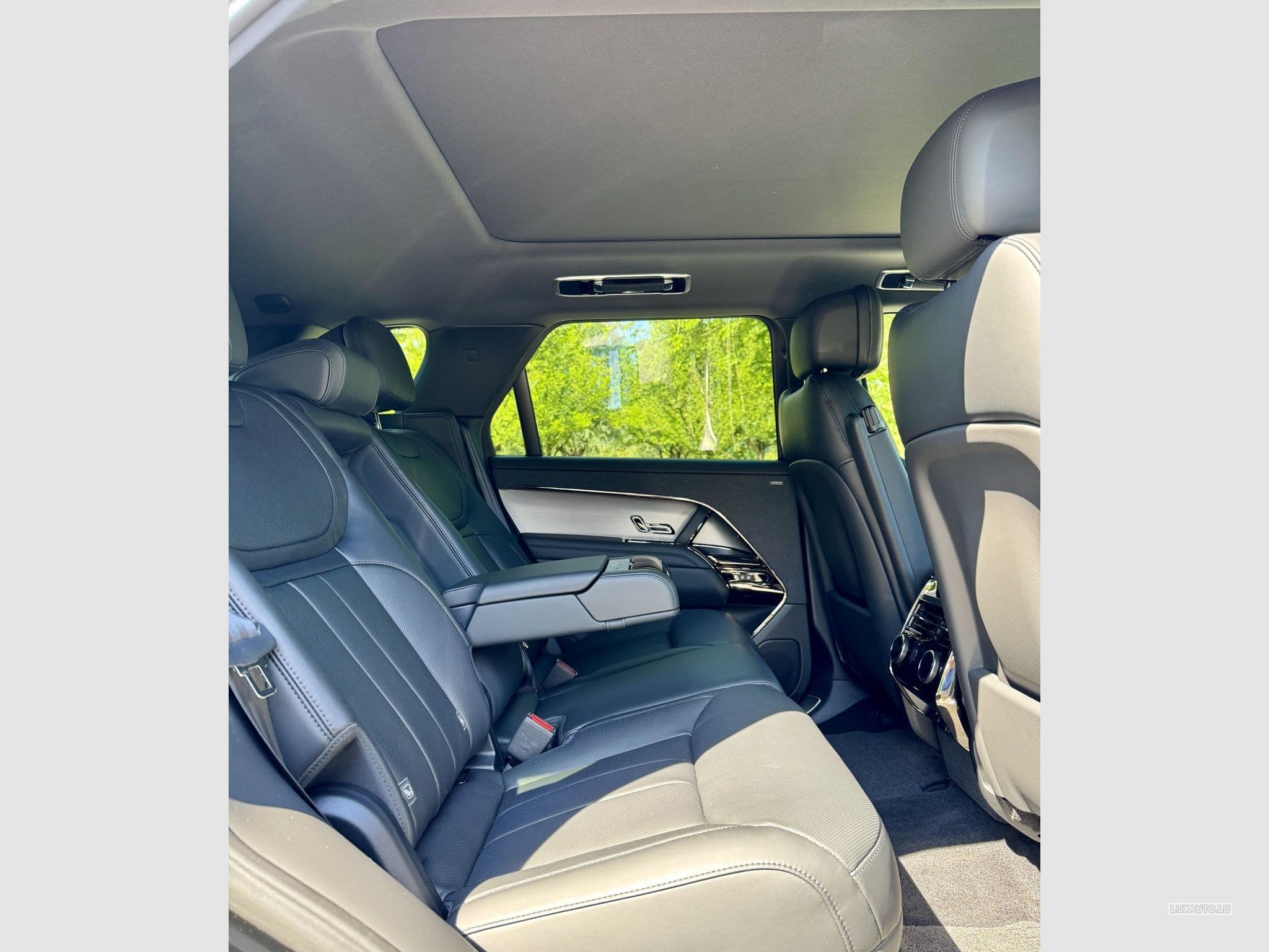 Land-Rover Range Rover Sport P460e Hybrid Dynamic HSE Auto. 24MY (2024) - Photo 9