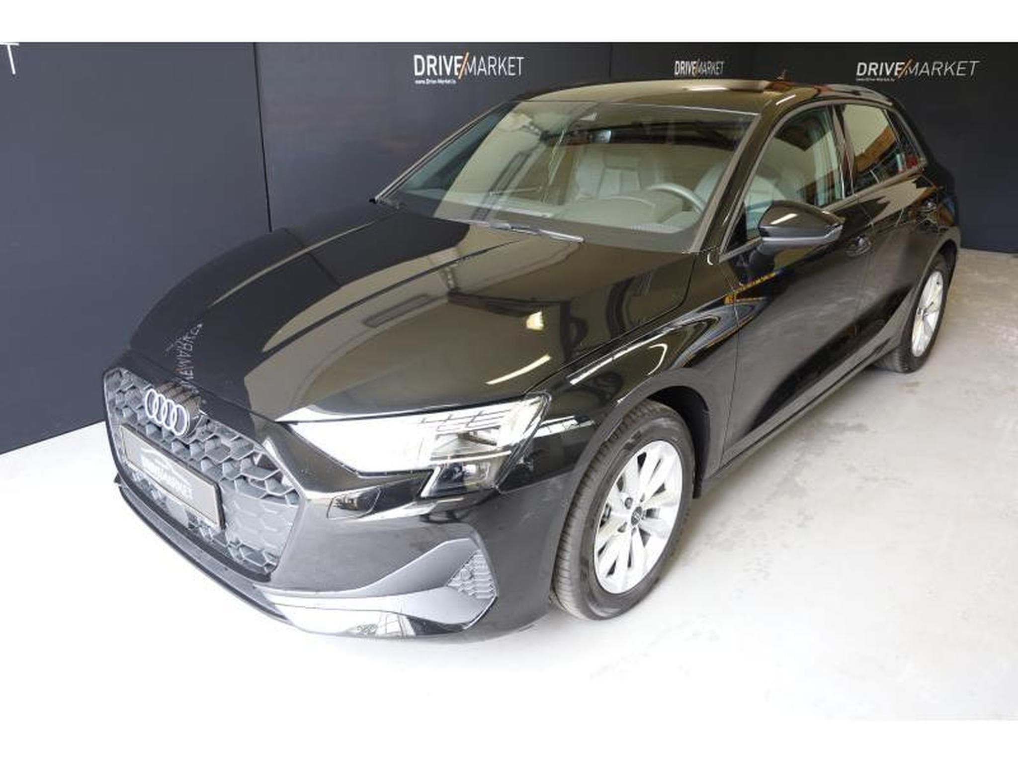 Audi A3 Sportback S Line (2024) - Photo 7