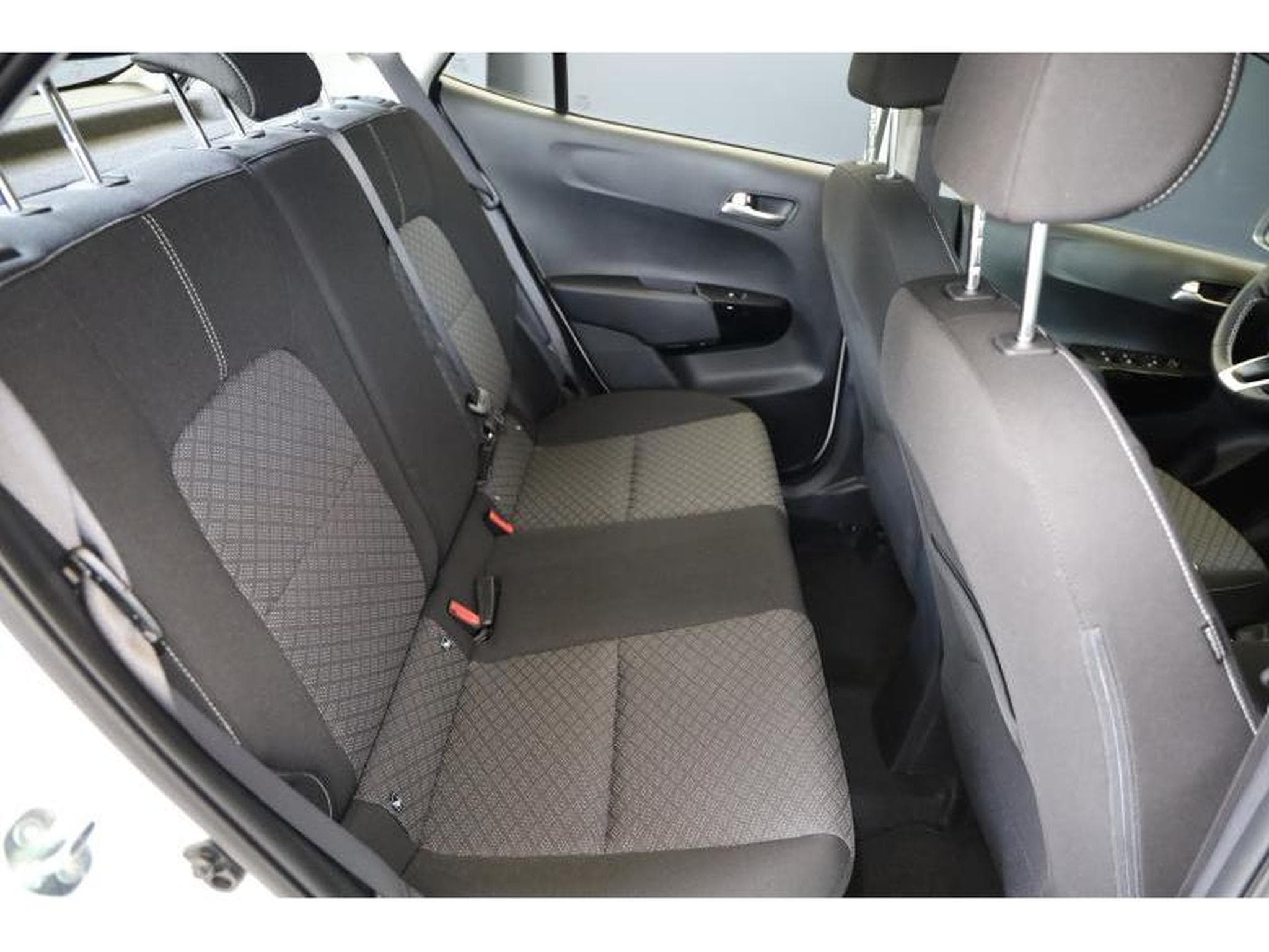 Kia Picanto Pulse (2024) - Foto 9