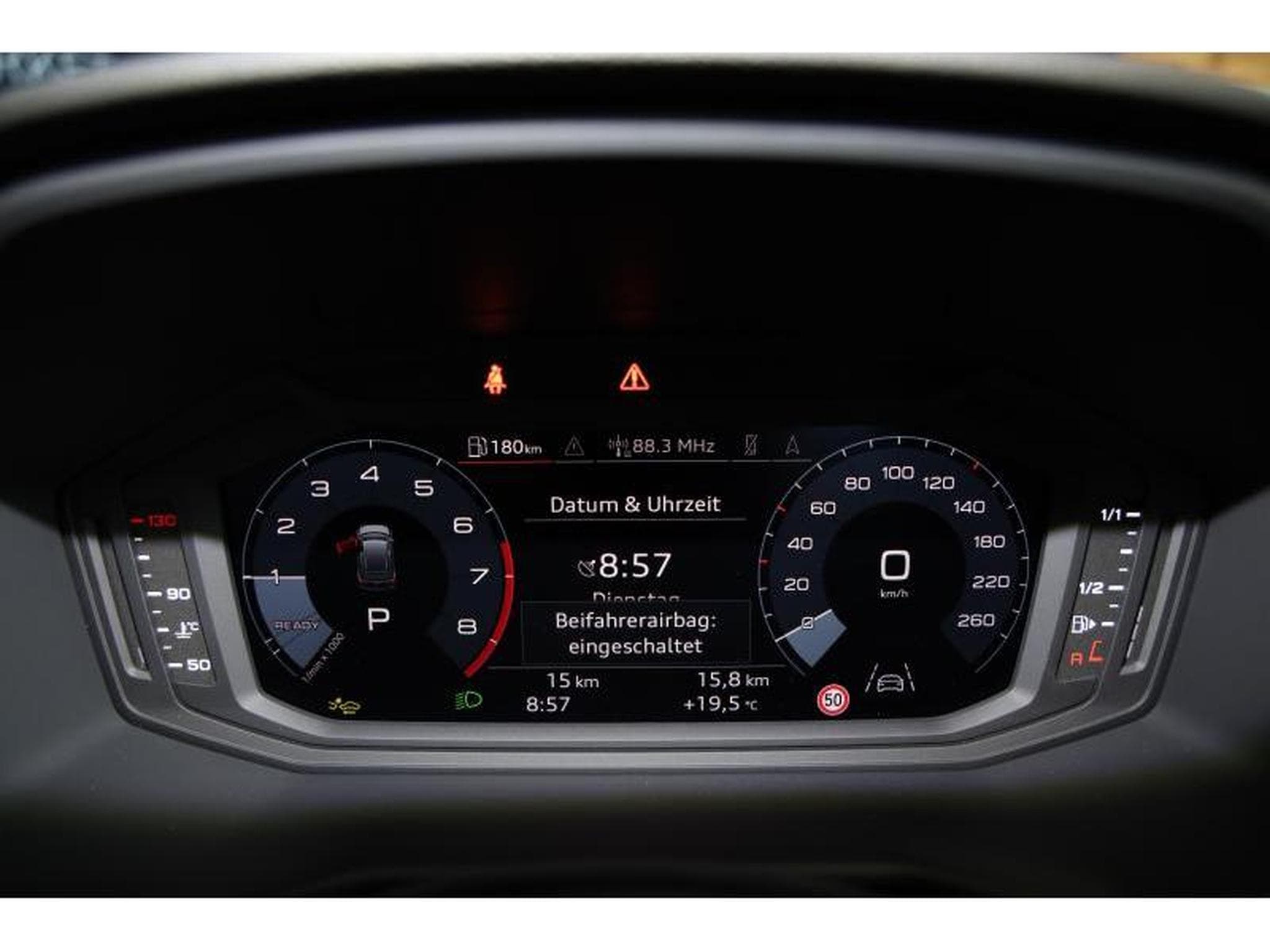 Audi A1 Sportback S Line (2024) - Photo 4