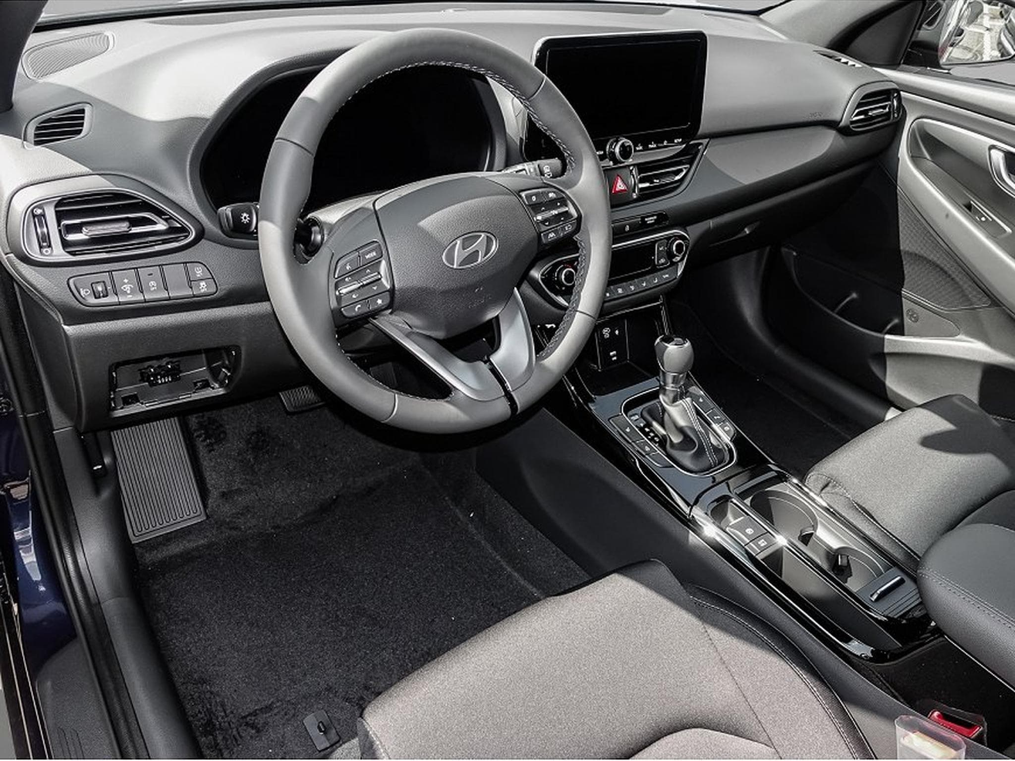 Hyundai i30 (2024) - Foto 4