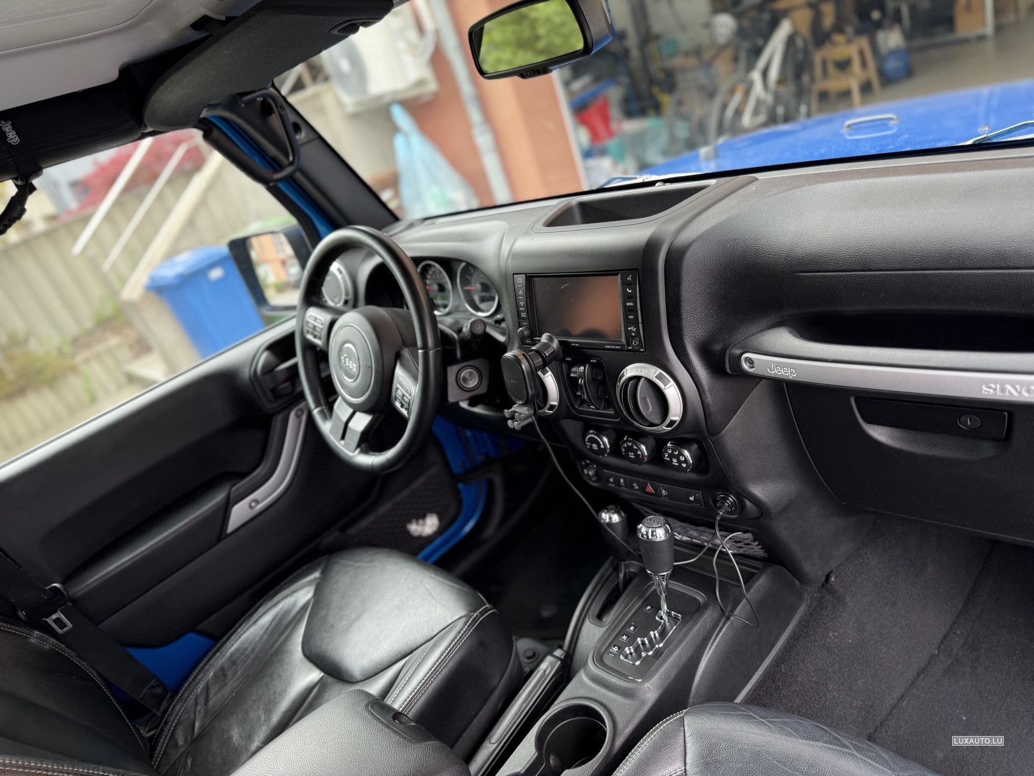 Jeep Wrangler Sahara V6 (2016) - Foto 6