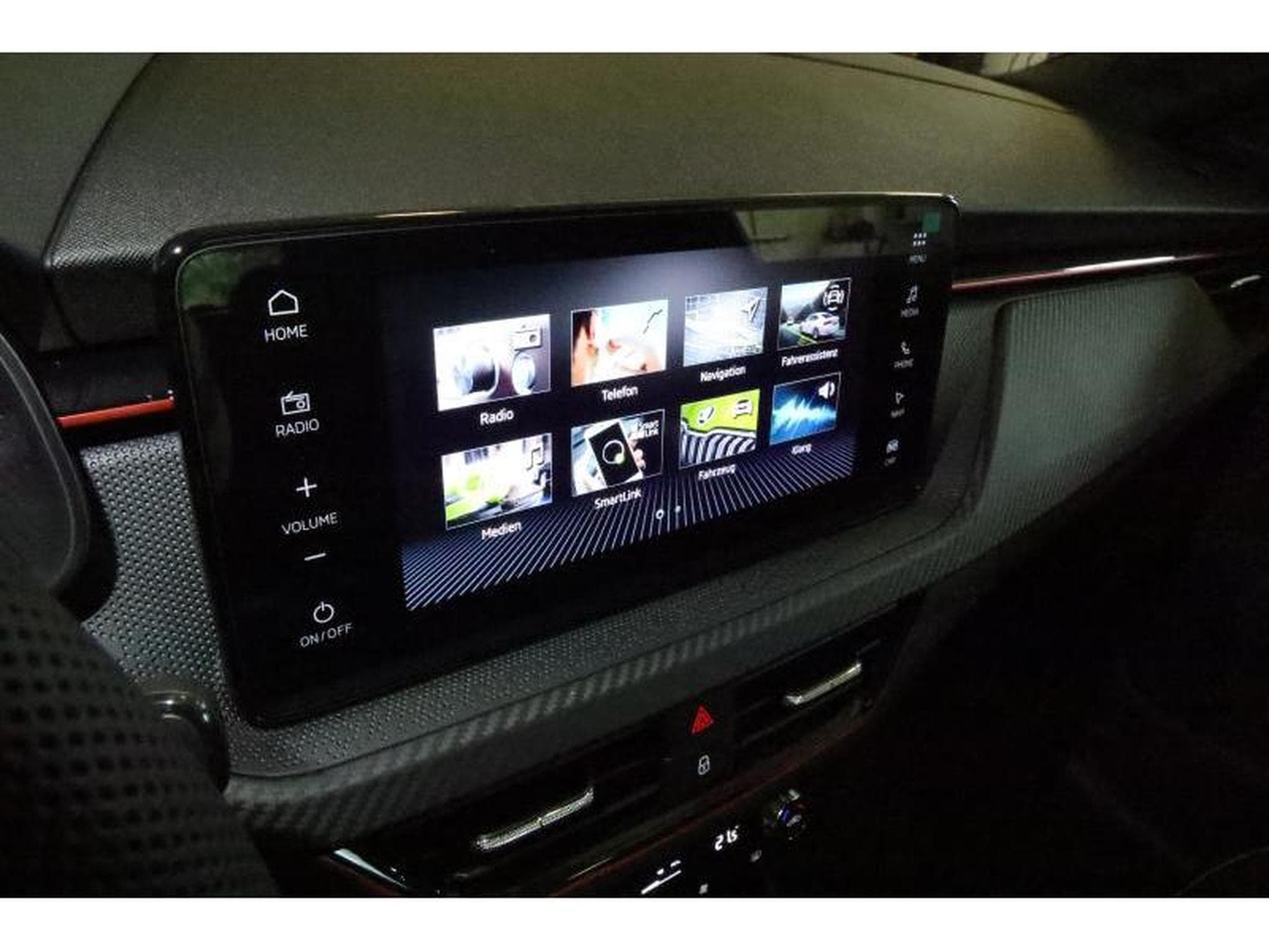 Skoda Scala Monte Carlo (2024) - Photo 6