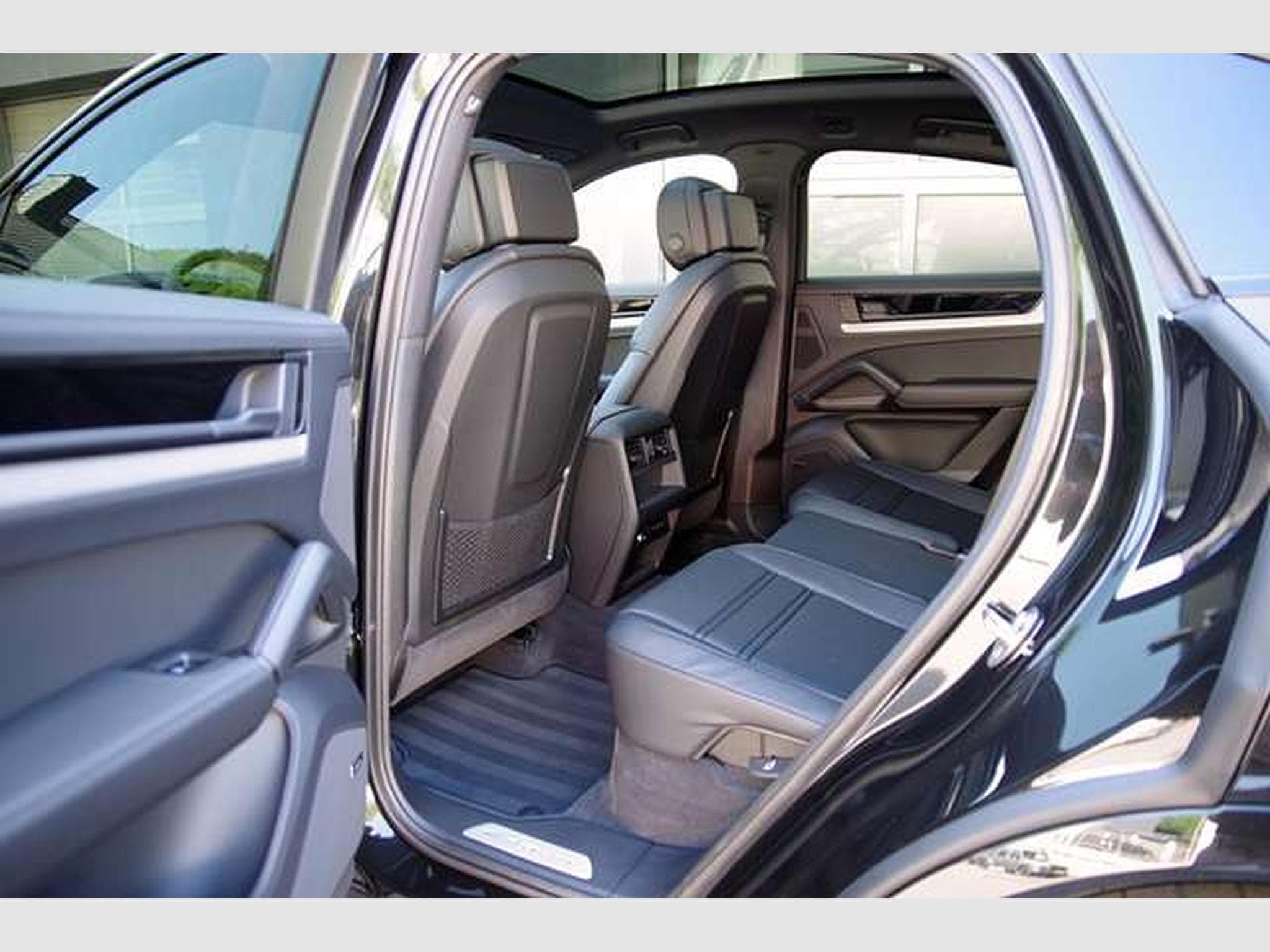 Porsche Cayenne Cayenne S Coupe*Sportabgas,Head-Up,KEIN MIETER (2025) - Photo 8