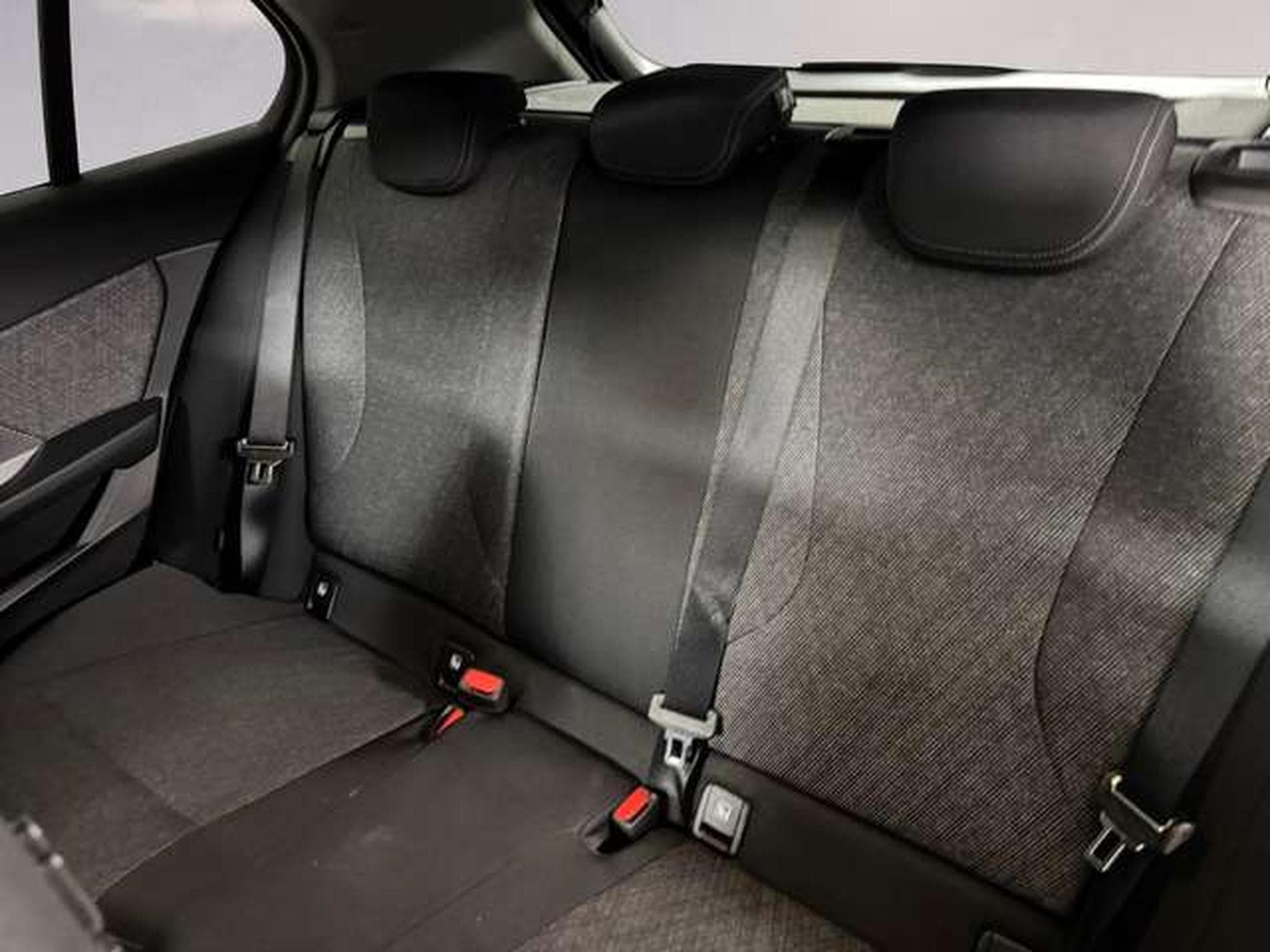 BMW 120 i Head-Up HK HiFi DAB LED RFK Komfortzg. Shz (2024) - Photo 10