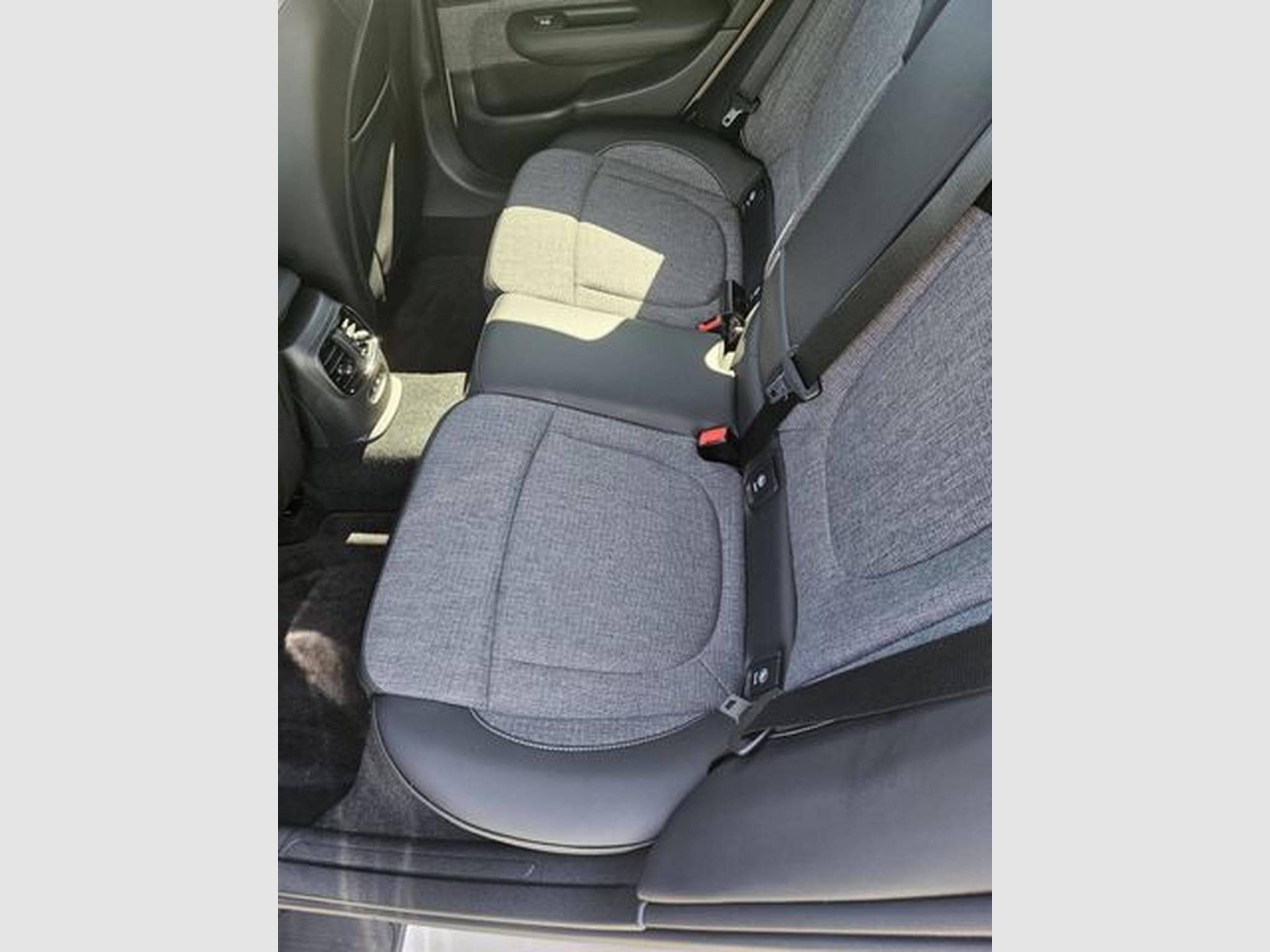 MINI Cooper COOPER_S Clubman Cooper S Classic Trim (2024) - Photo 10