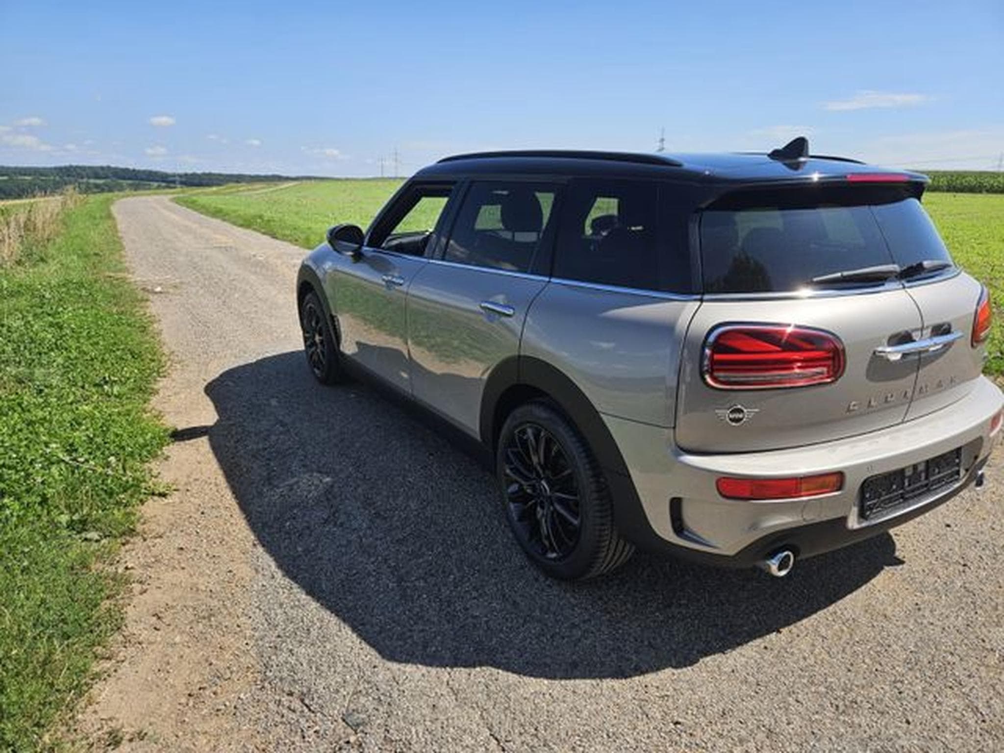 MINI Cooper COOPER_S Clubman Cooper S Classic Trim (2024) - Photo 5