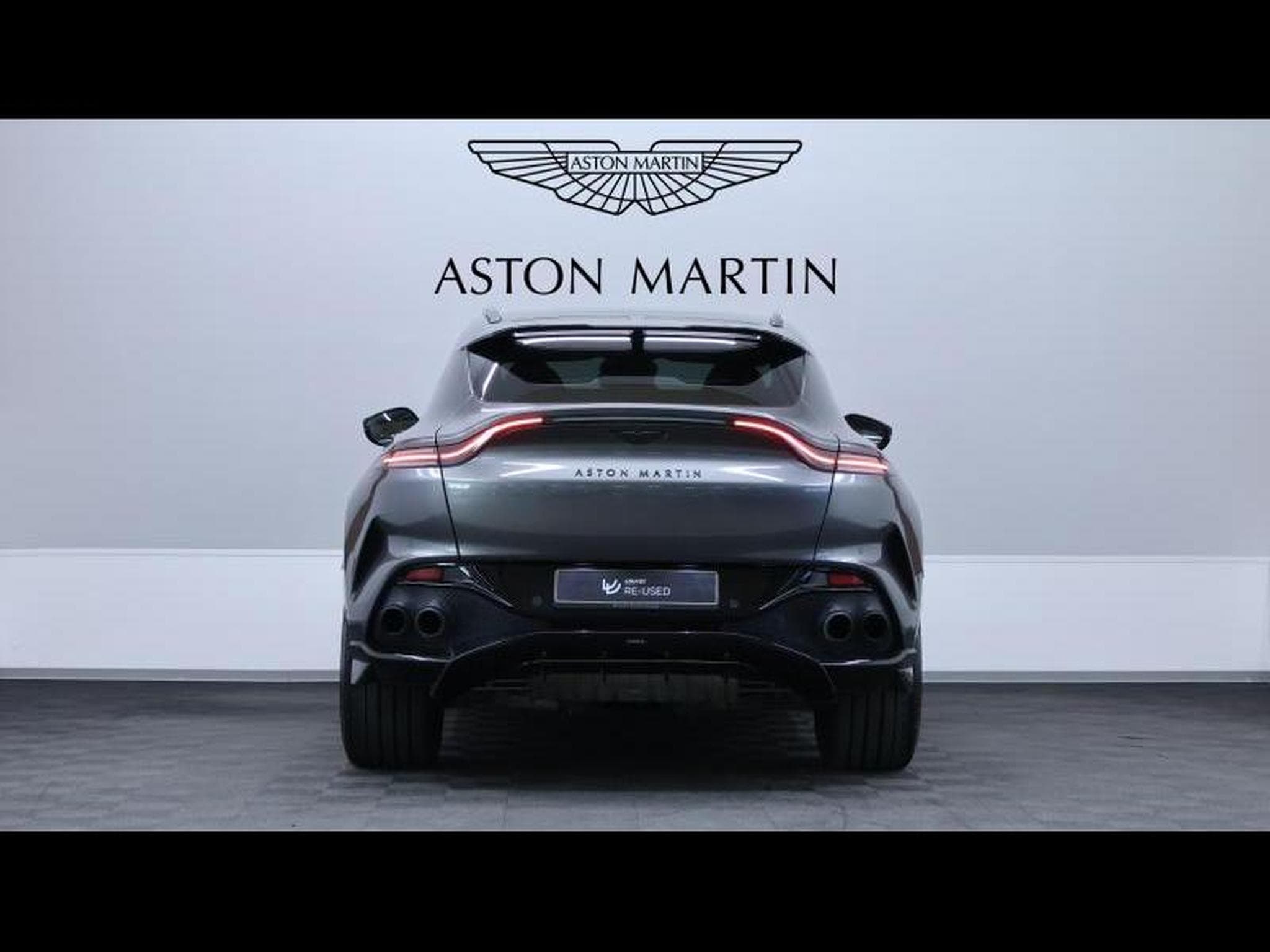 Aston-Martin DBX 707 V8 (2023) - Photo 5