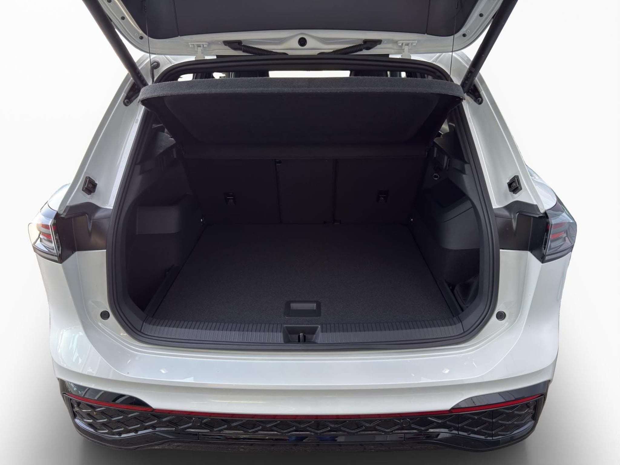 VW Tiguan R-LINE (2025) - Photo 14