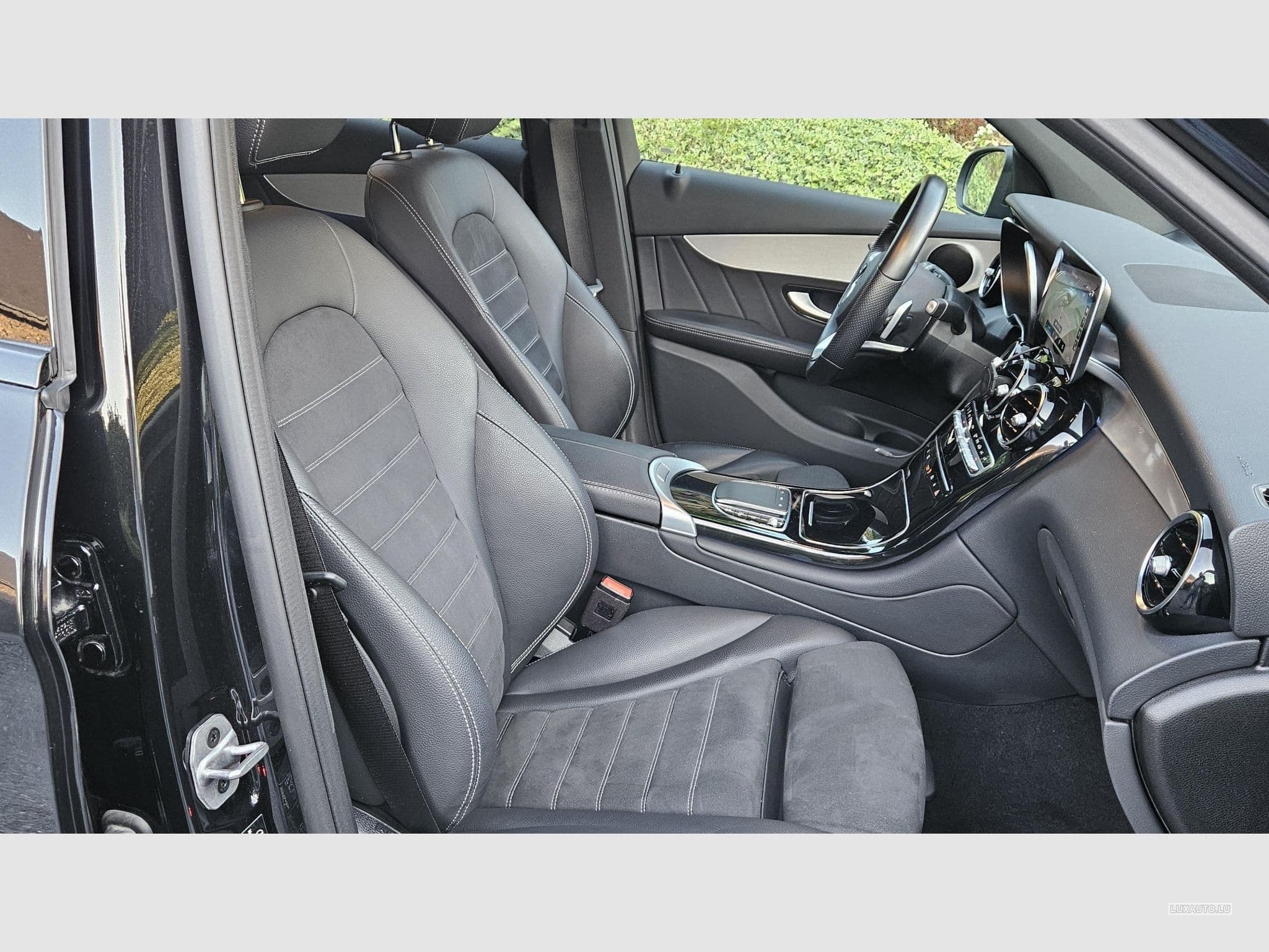 Mercedes GLC 200 AMG Line Extérieur/ AMG Line Intérieur/ Pack Nuit/ Sport Edi (2022) - Photo 6