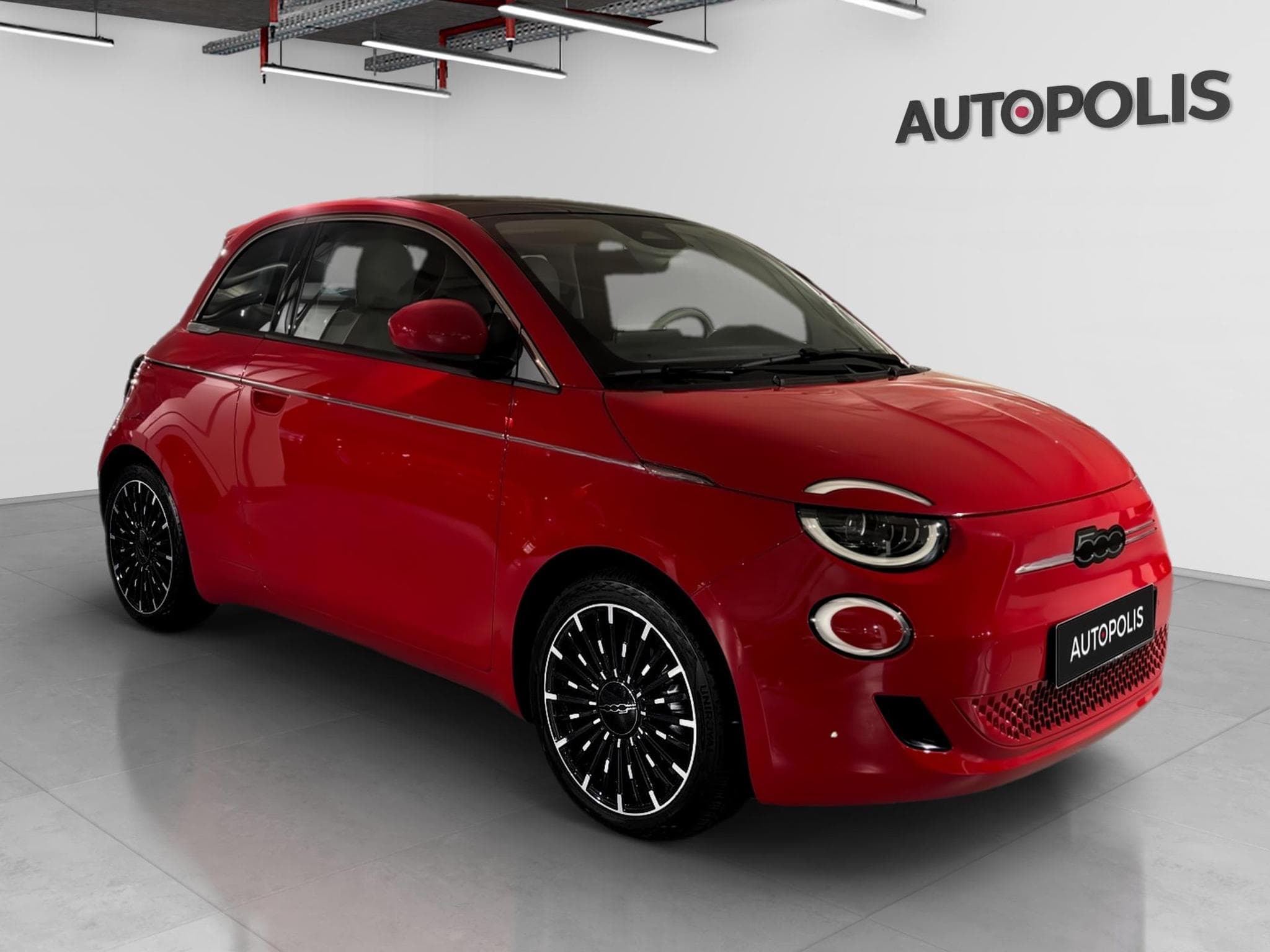 Fiat 500 BEV (2024) - Photo 19