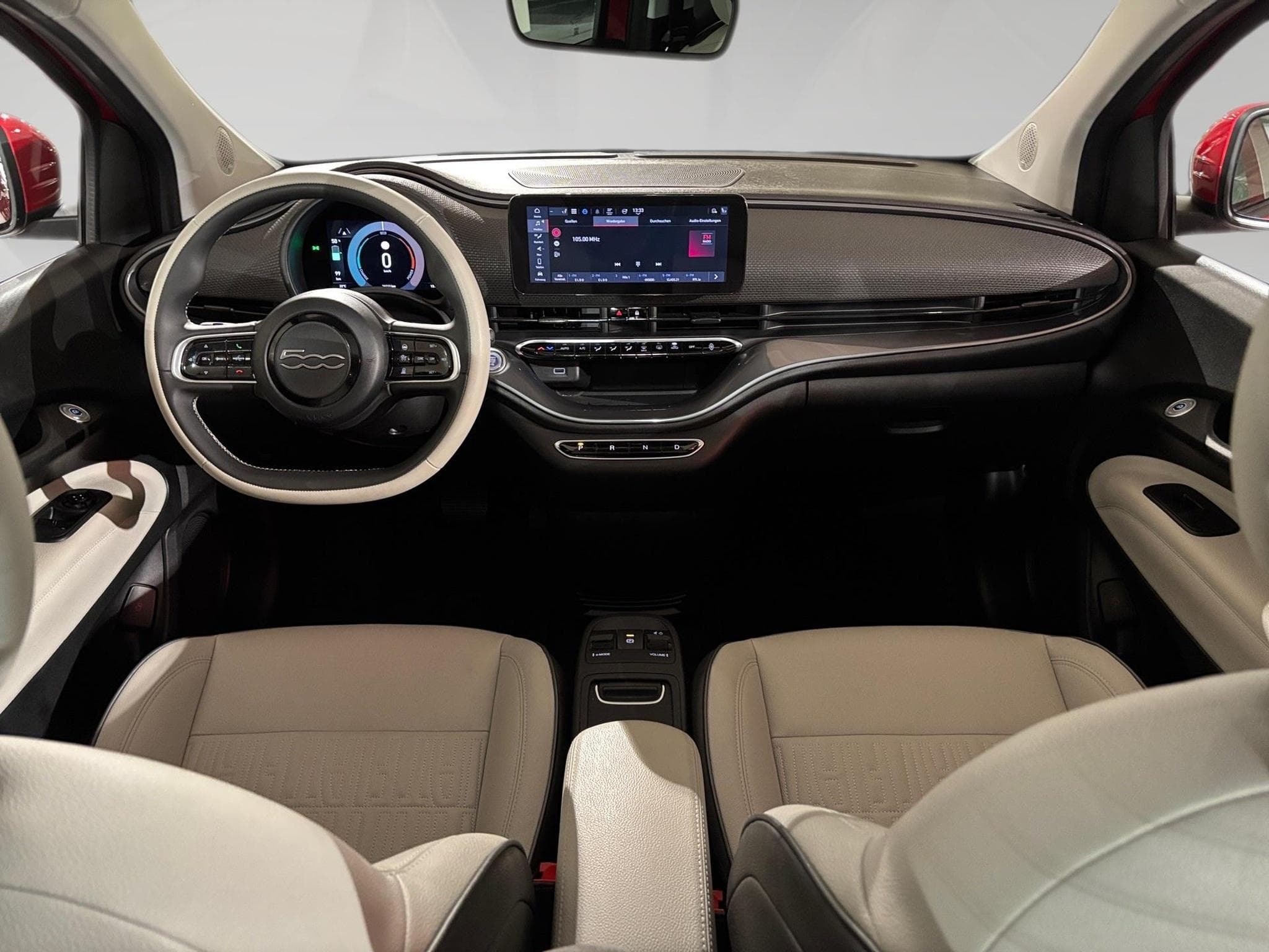 Fiat 500 BEV (2024) - Photo 5