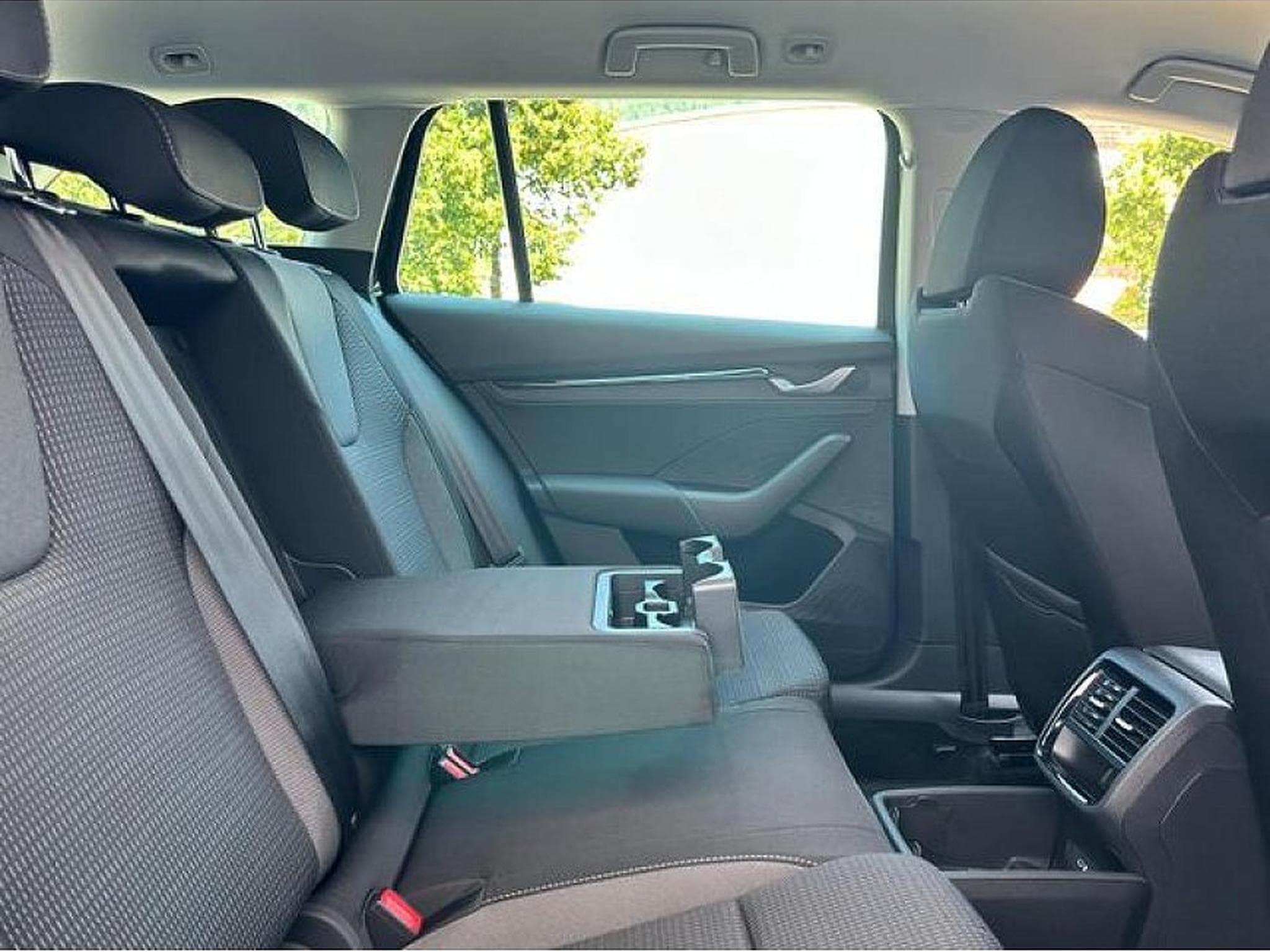 Skoda Octavia (2025) - Foto 14