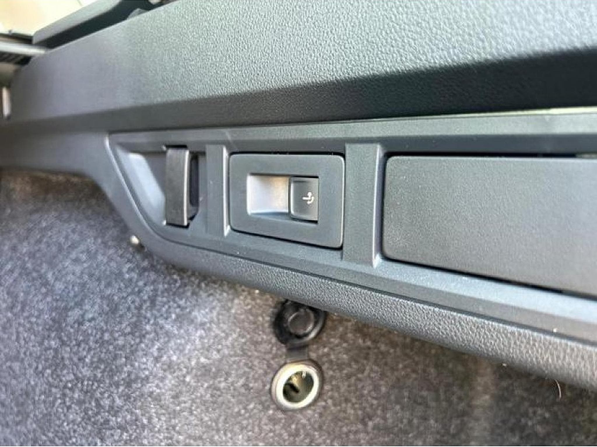 Skoda Octavia (2025) - Foto 24
