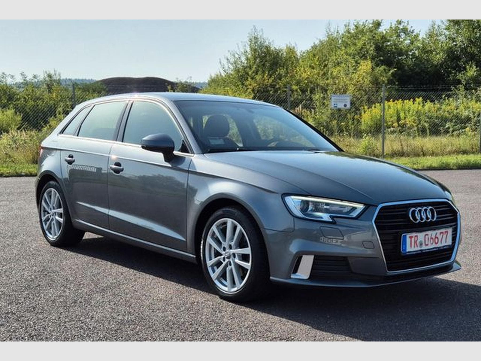 Audi A3 A3 Sportback 35 TFSI sport, Navi, Bi-Xenon. (2019) - Foto 6