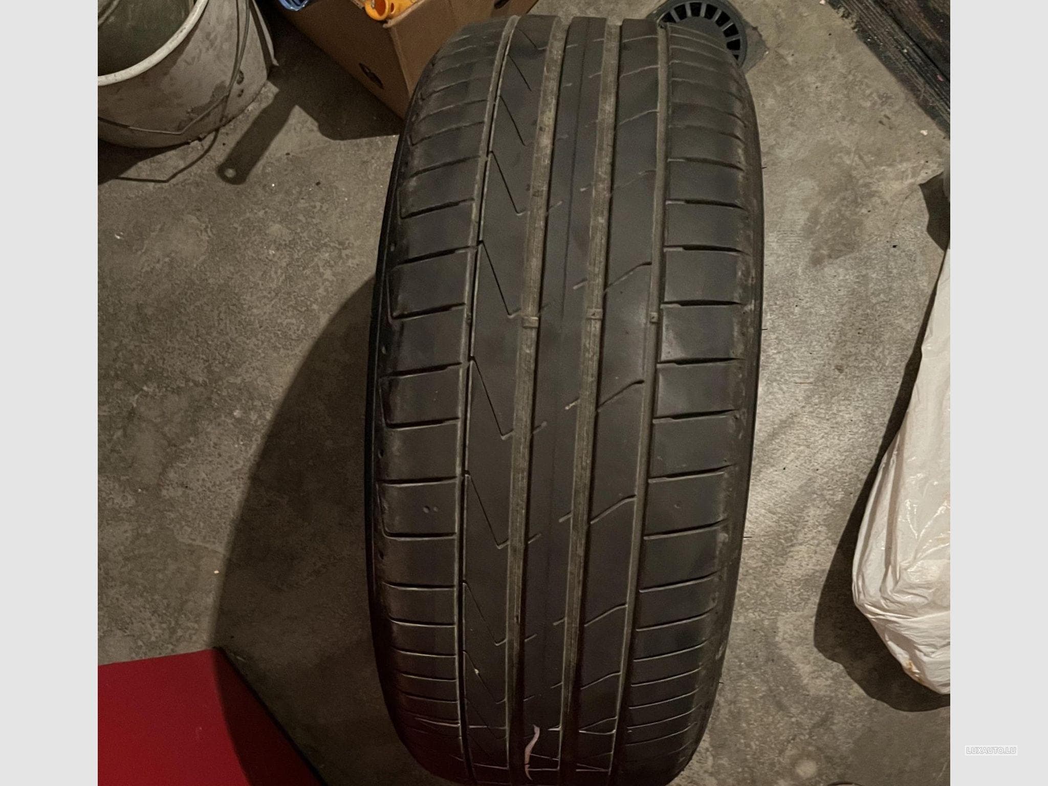 Pneus – 18" - 245/50R 100Y - Foto 1