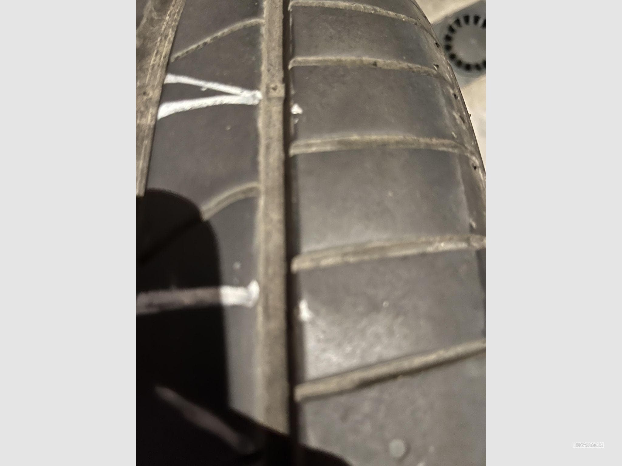 Pneus – 18" - 245/50R 100Y - Foto 2