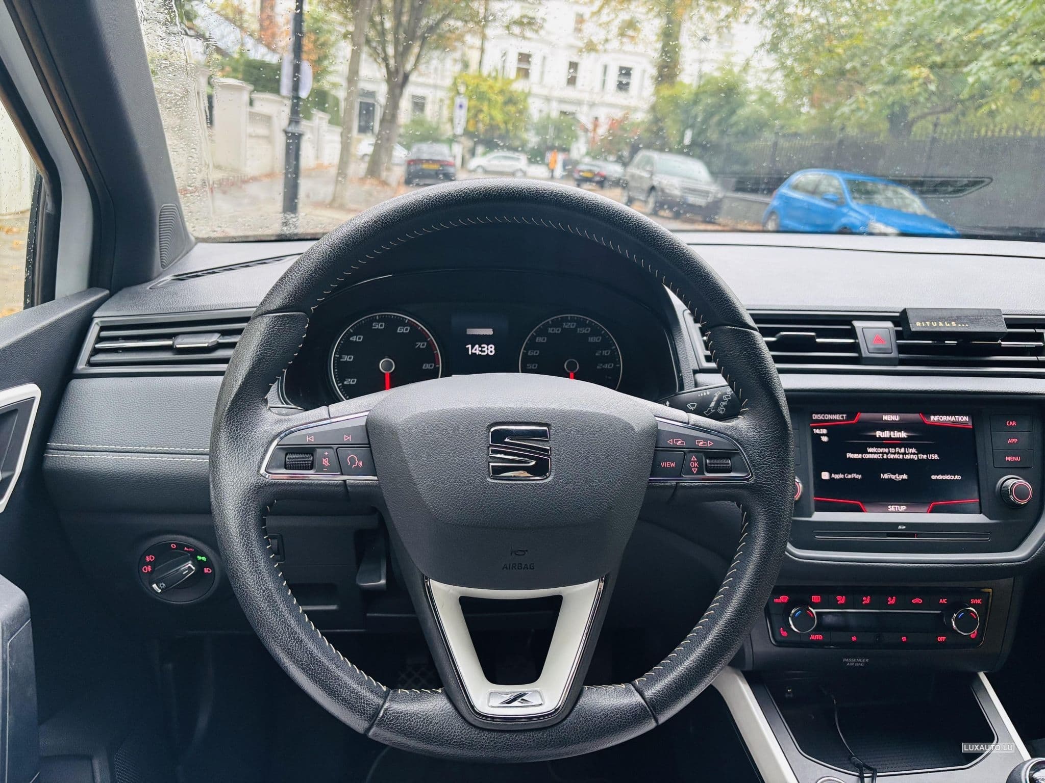 Seat Arona Xcellence (2020) - Foto 4