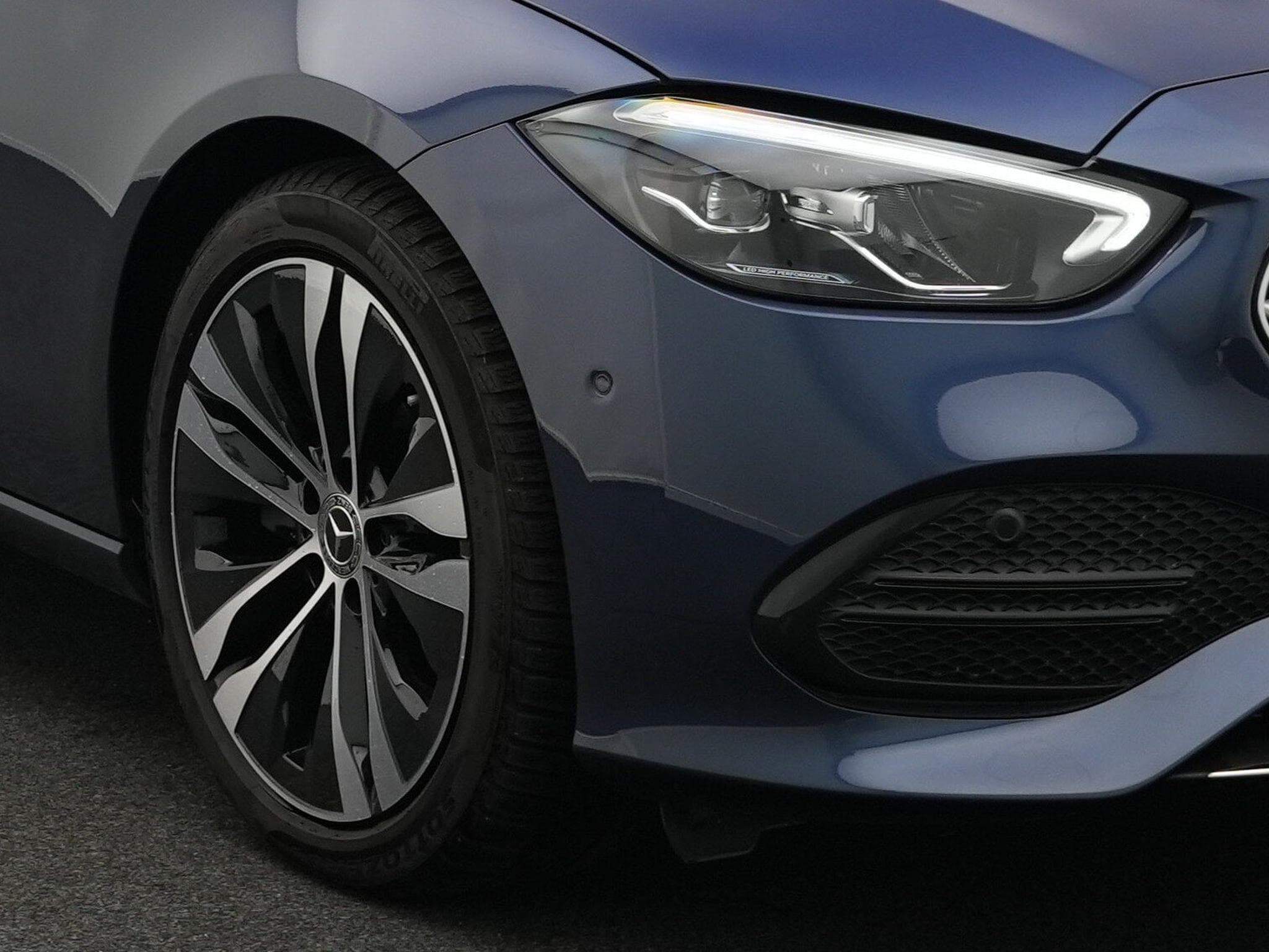 Mercedes C 220 d 4MATIC (2024) - Photo 9