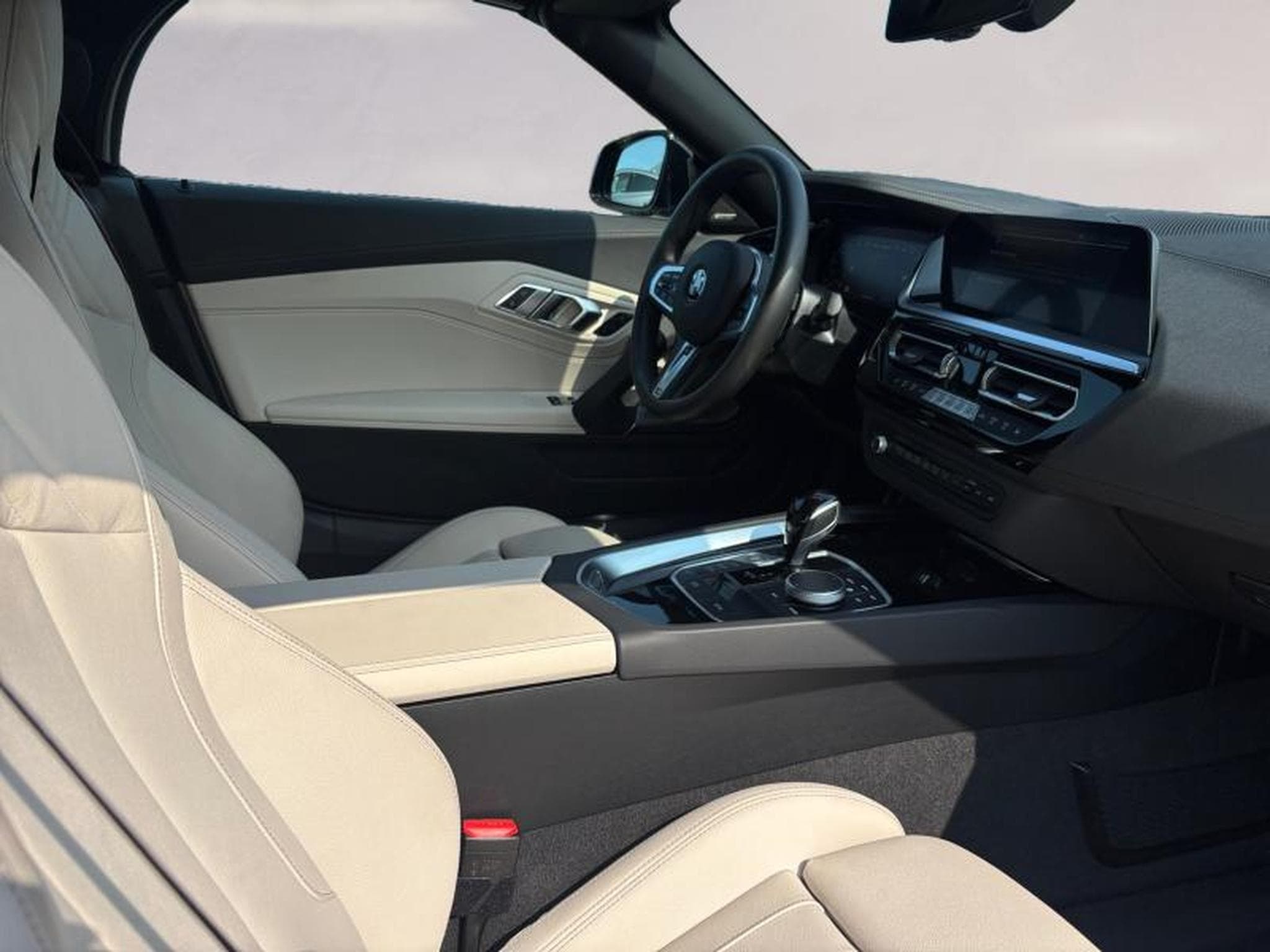 BMW Z4 Z4 M40i Kit M Sport (2024) - Photo 9