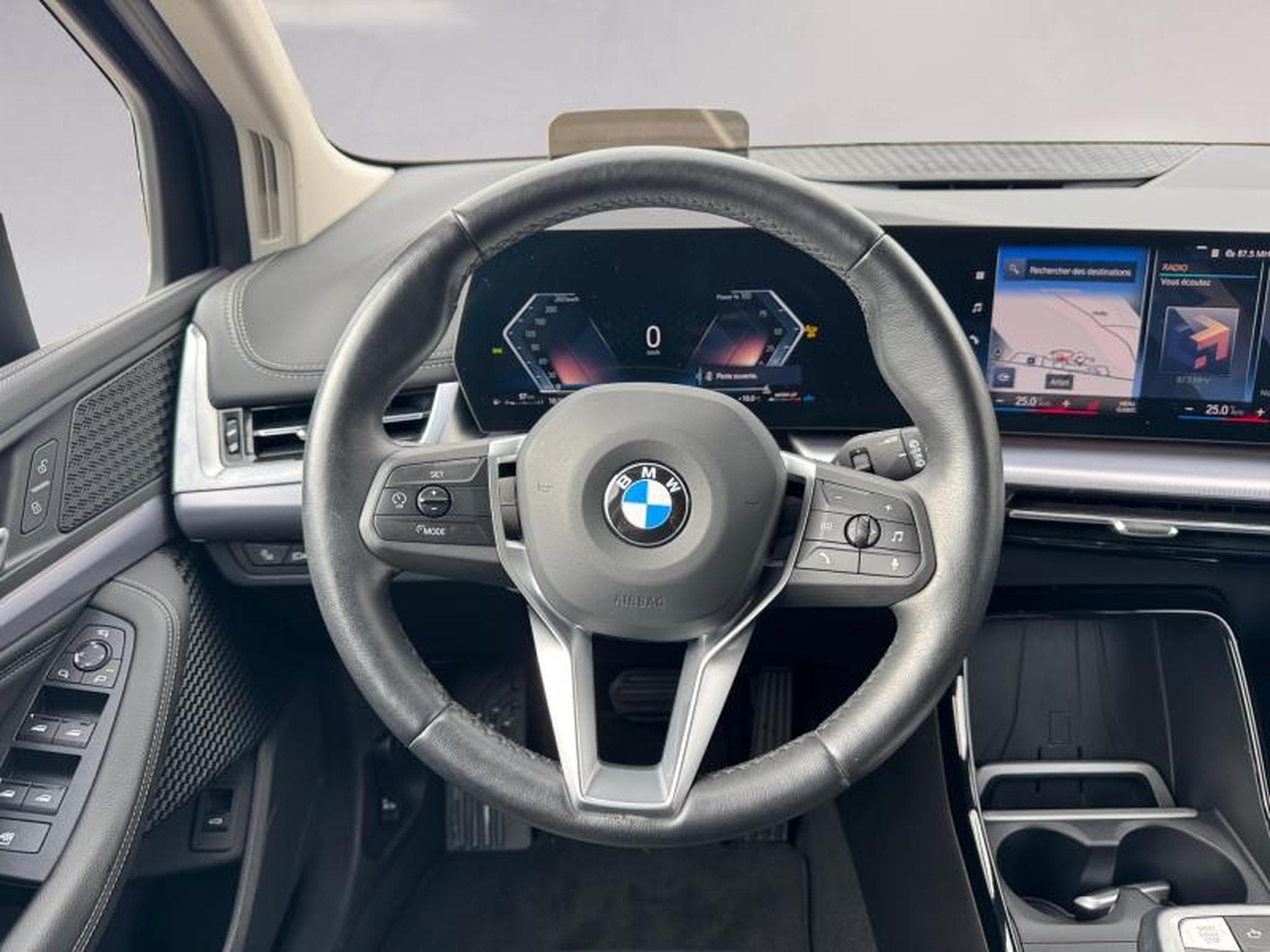BMW 218 218d Active Tourer Luxury Line (2022) - Photo 7
