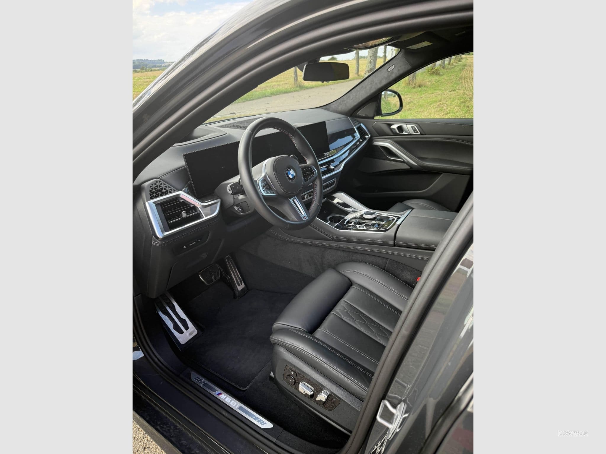 BMW X6M 60i (2023) - Foto 8