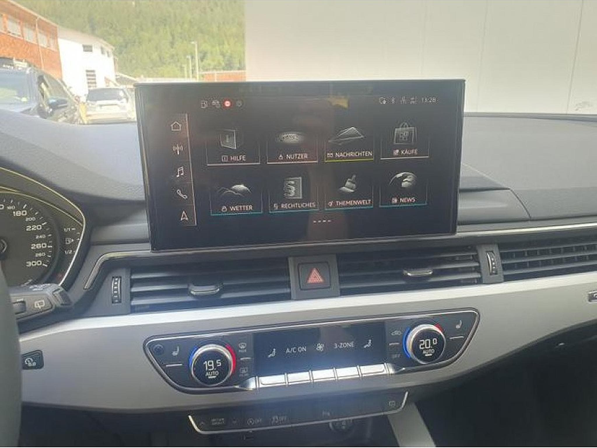 Audi A4 (2024) - Photo 8